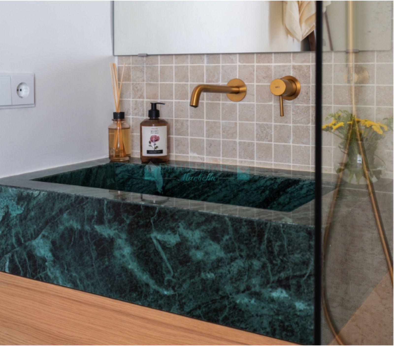 Ground Floor Apartment for sale in La Quinta, Benahavis