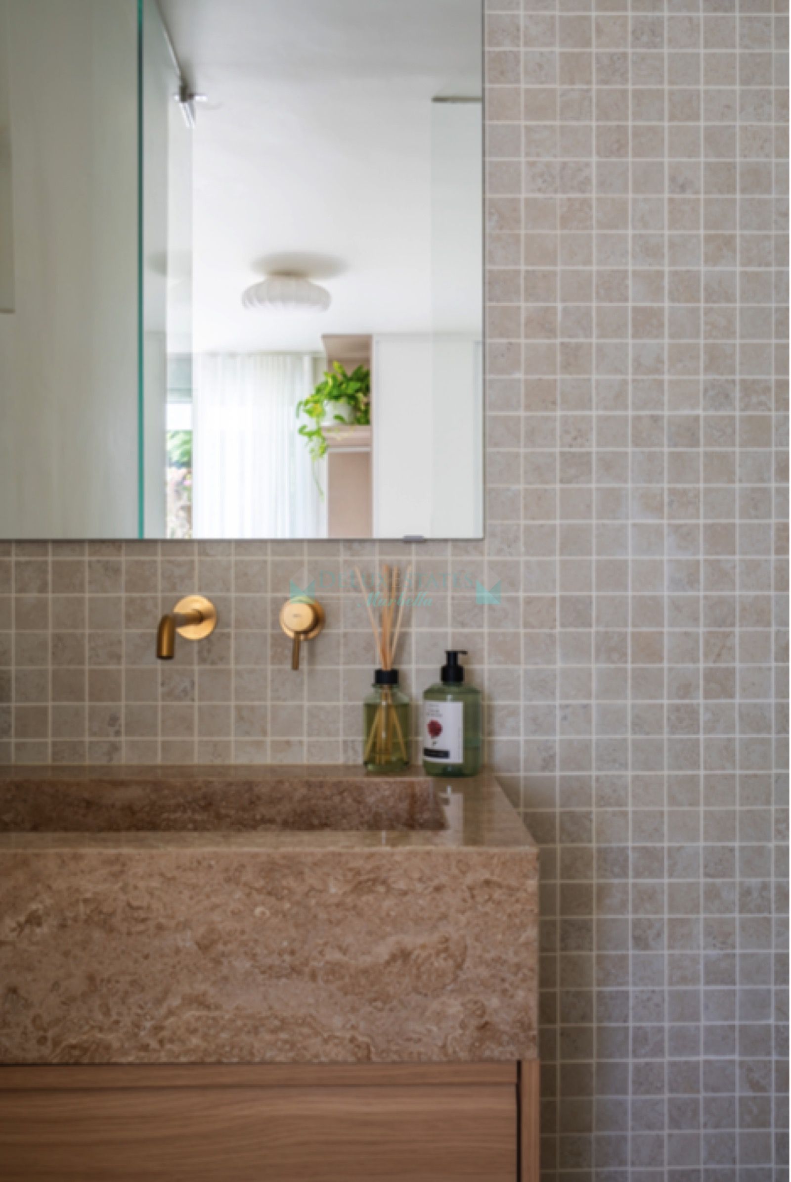 Ground Floor Apartment for sale in La Quinta, Benahavis