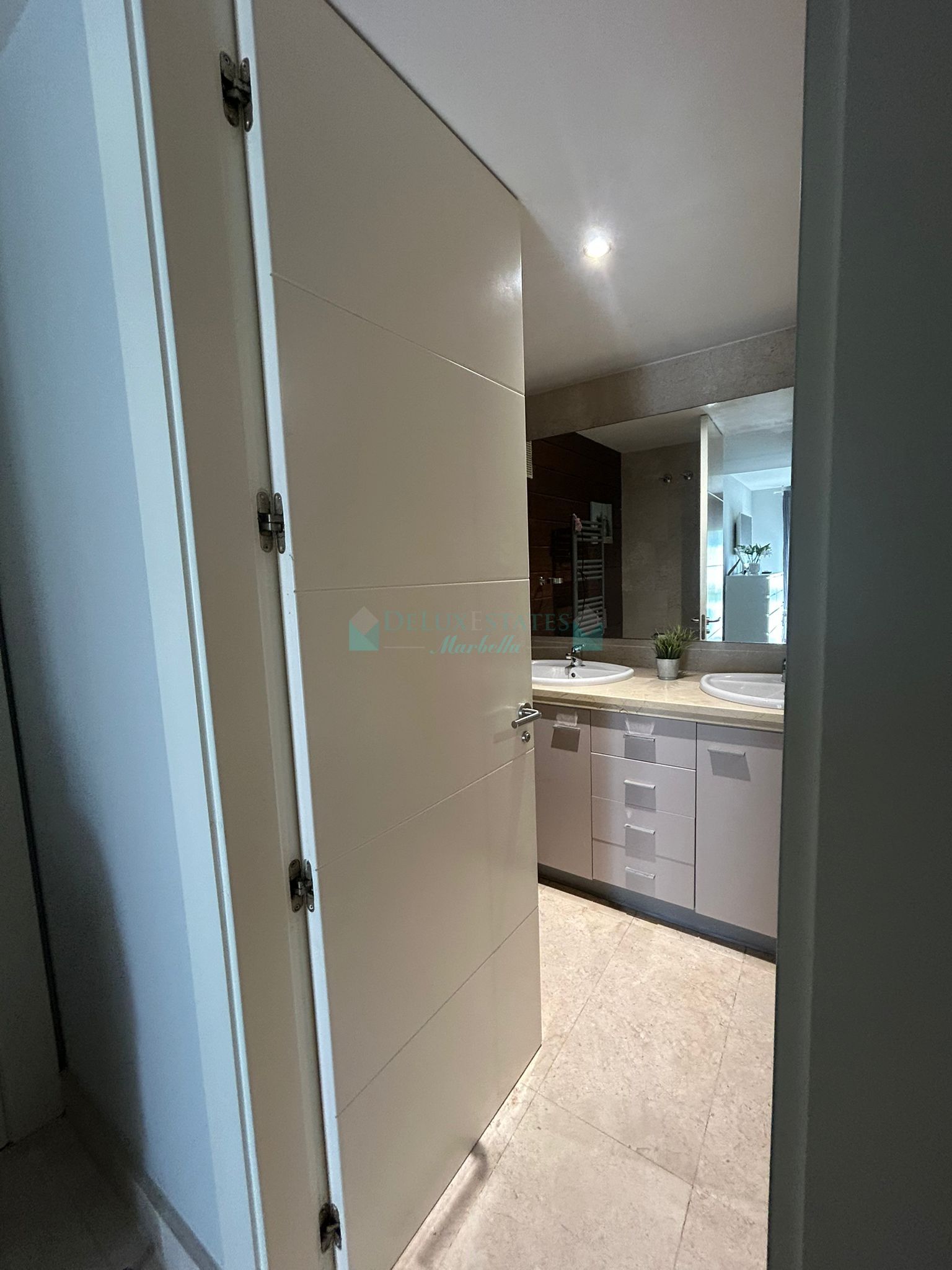 Apartment for sale in Chullera, Manilva