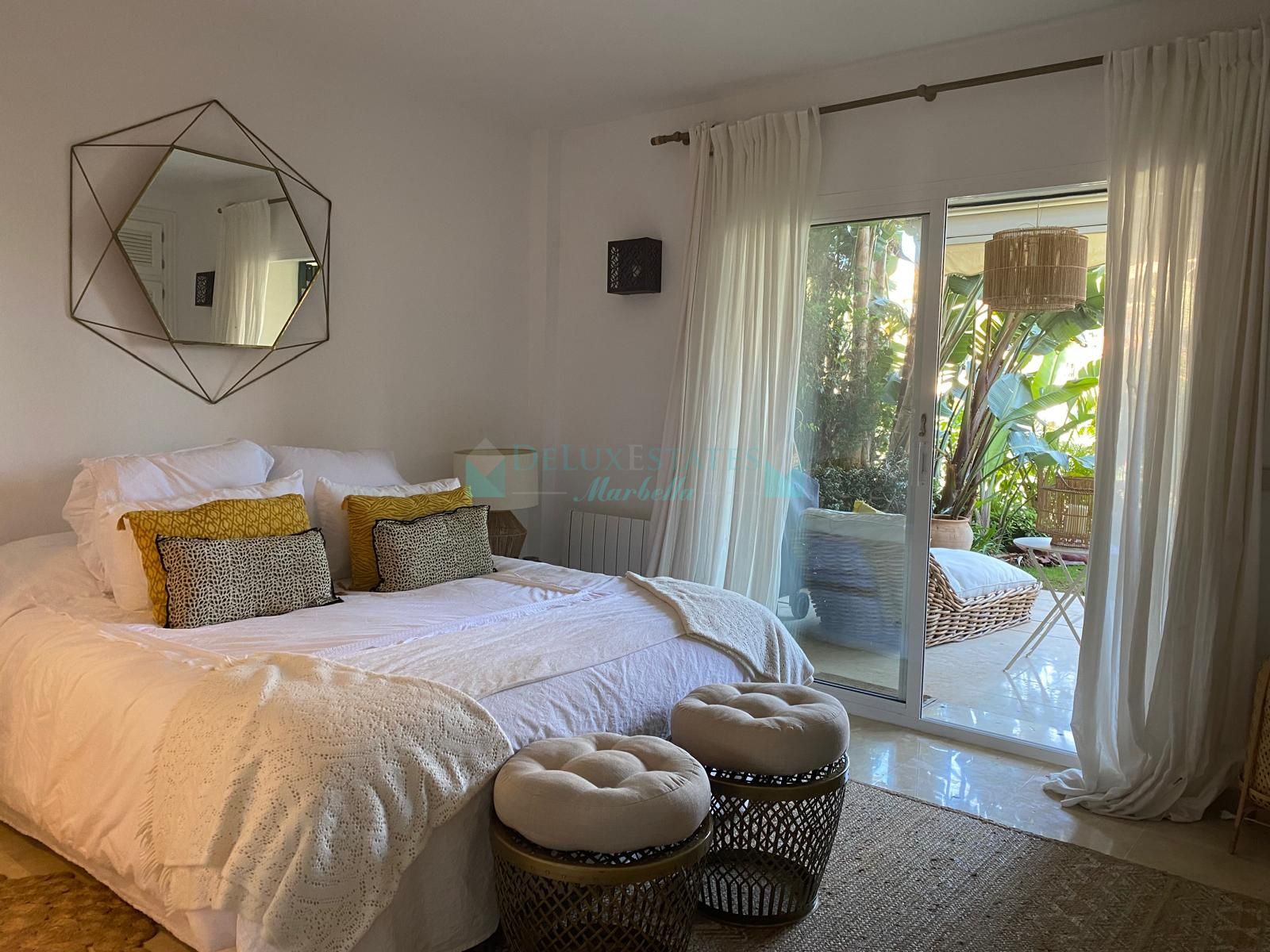 Ground Floor Duplex for sale in Marina de Sotogrande, Sotogrande