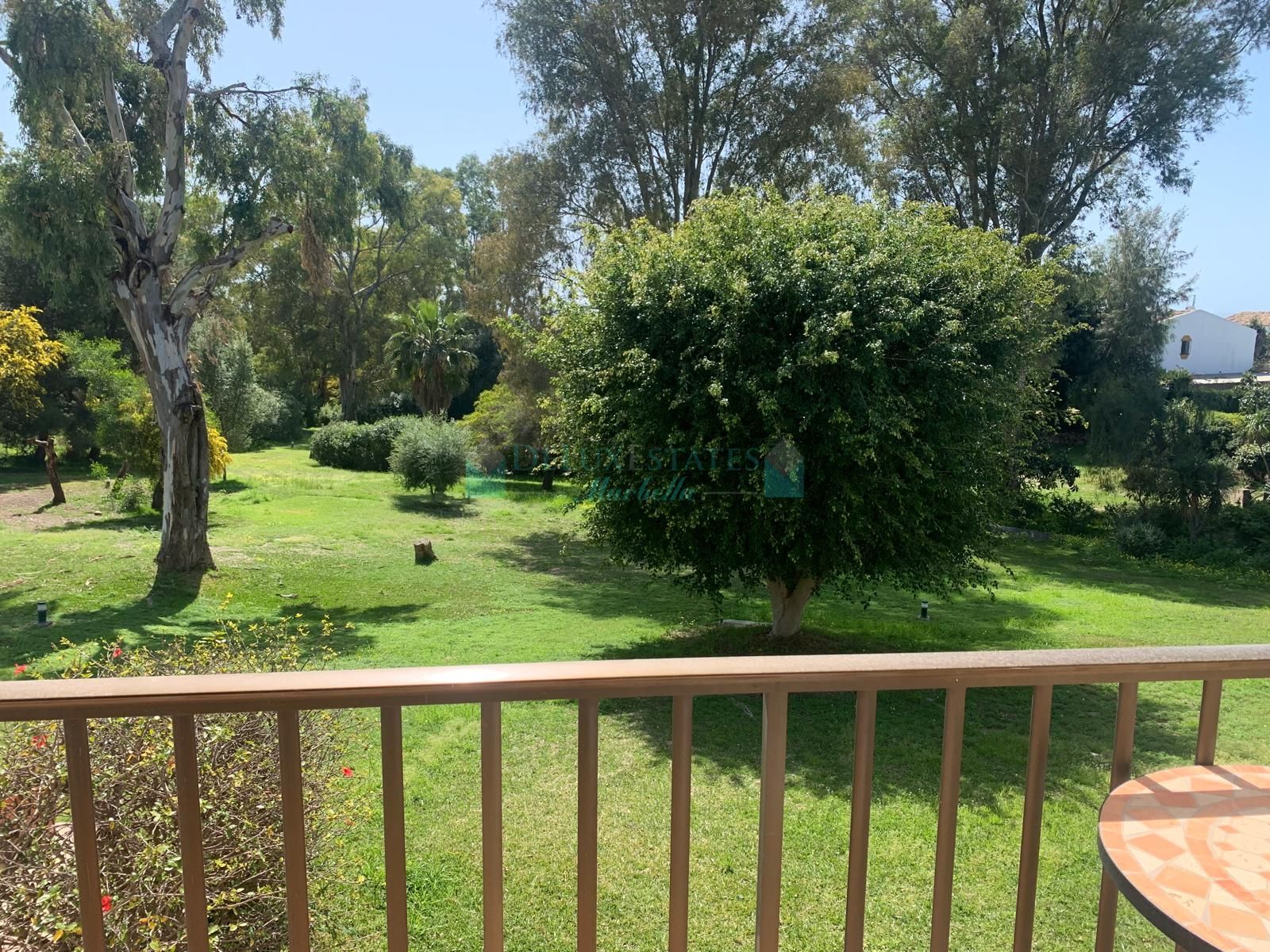 Town House for sale in Nueva Atalaya, Estepona