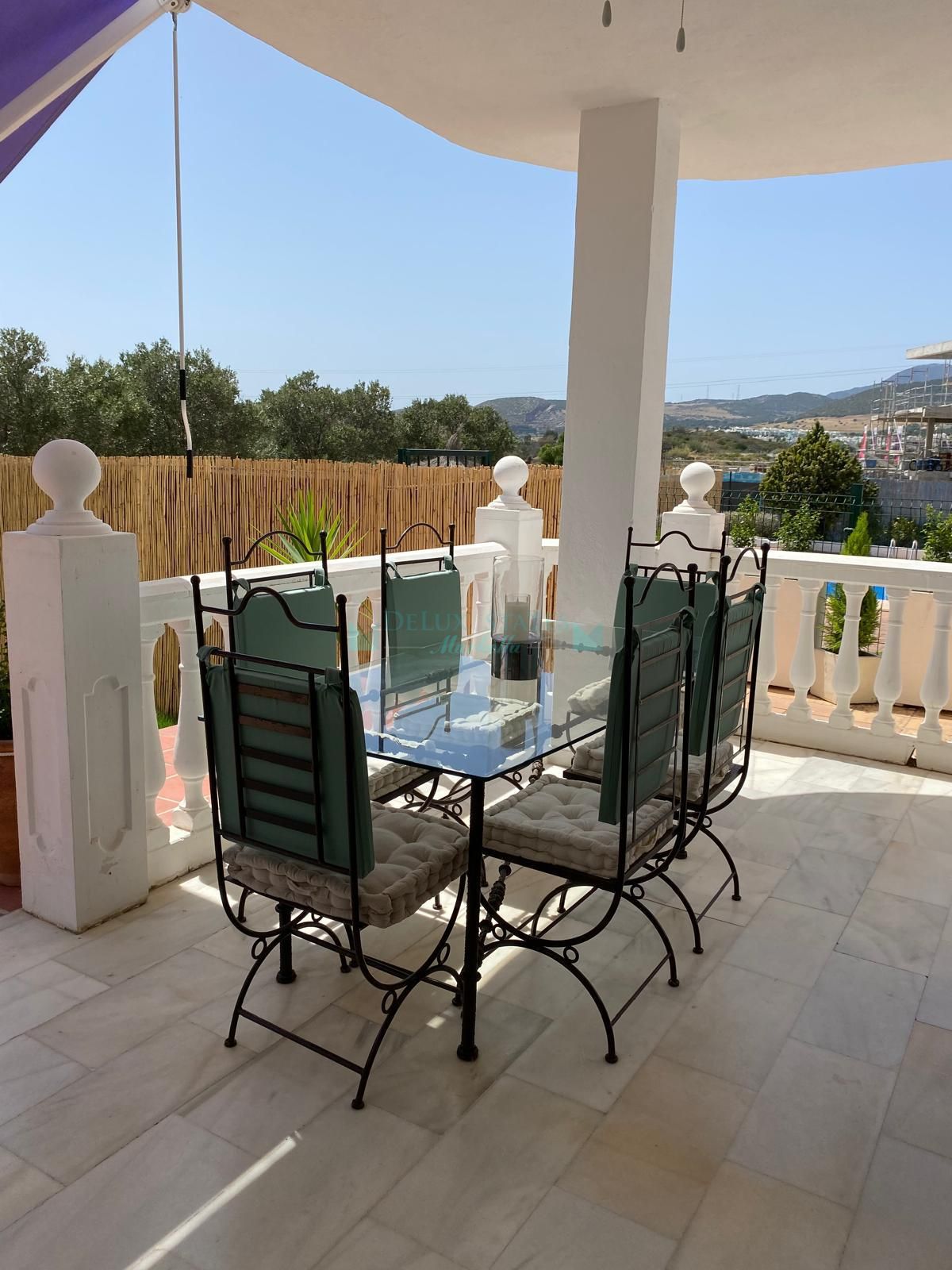Ground Floor Apartment for sale in Estepona Golf, Estepona