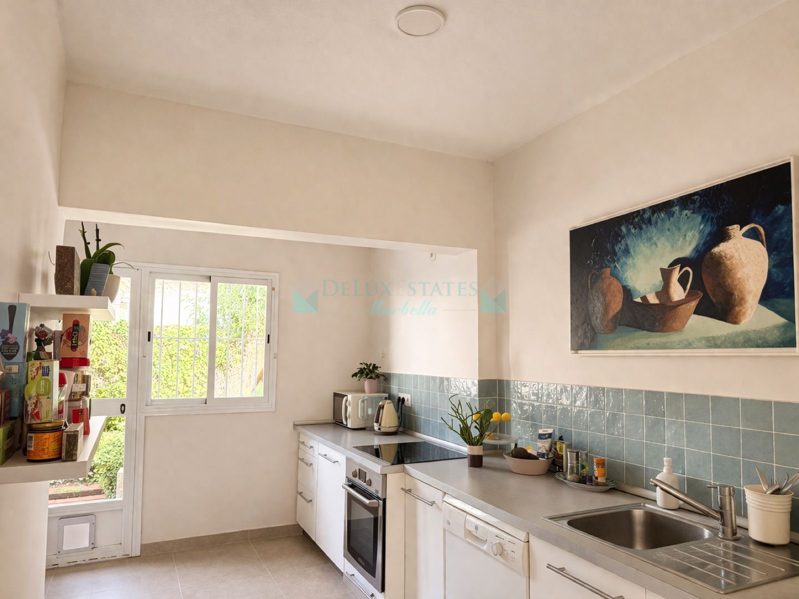 Semi Detached House for sale in Benamara, Estepona