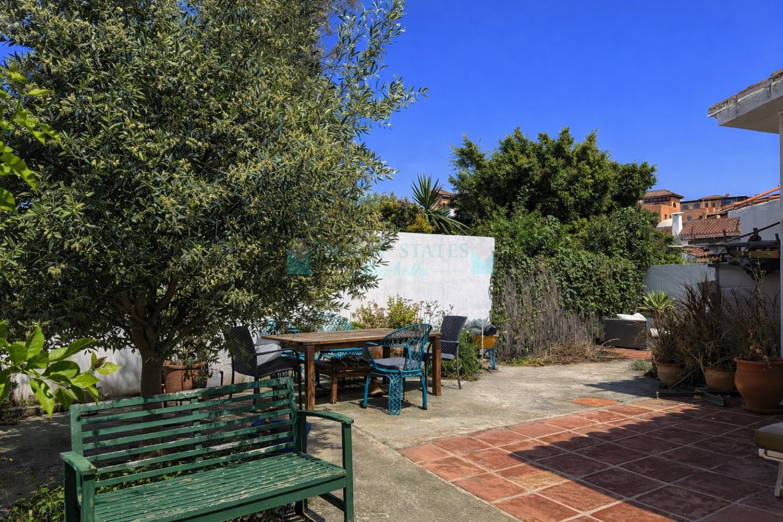 Semi Detached House for sale in Benamara, Estepona