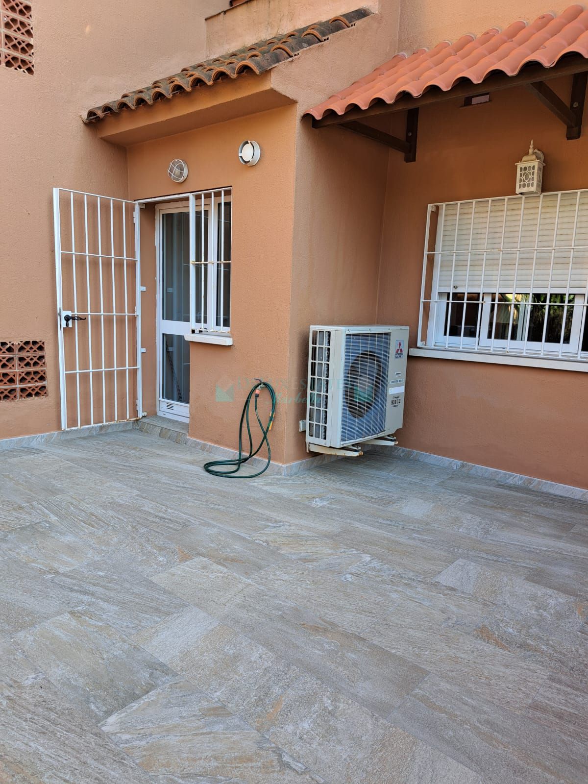 Ground Floor Apartment for sale in Bahia de Casares, Casares