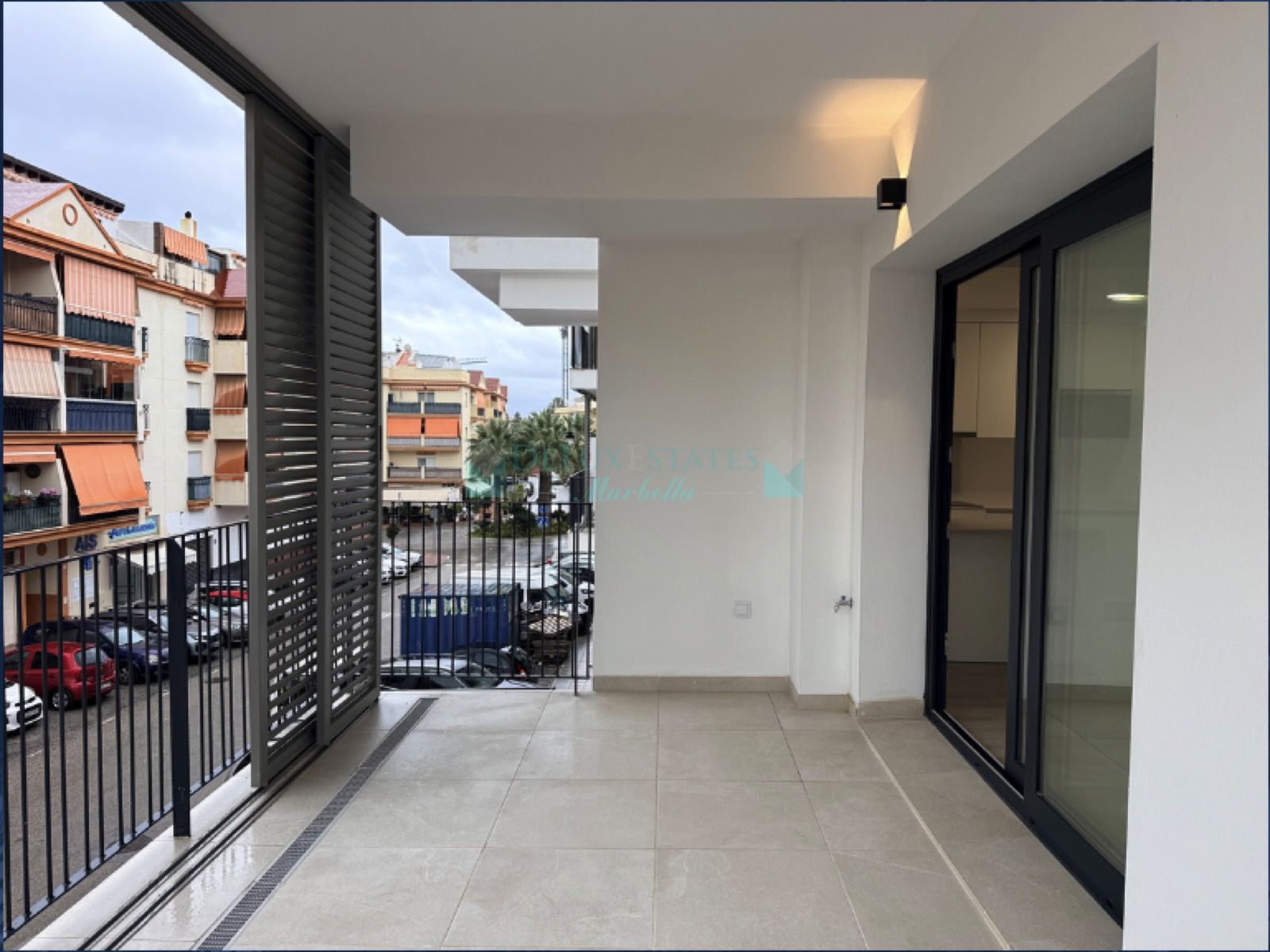 Apartment for sale in Las Mesas, Estepona