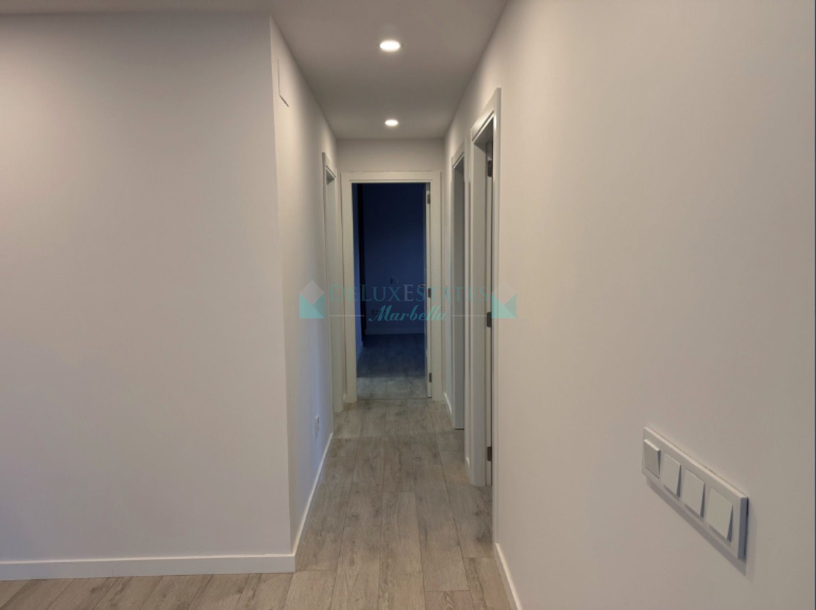 Apartment for sale in Las Mesas, Estepona