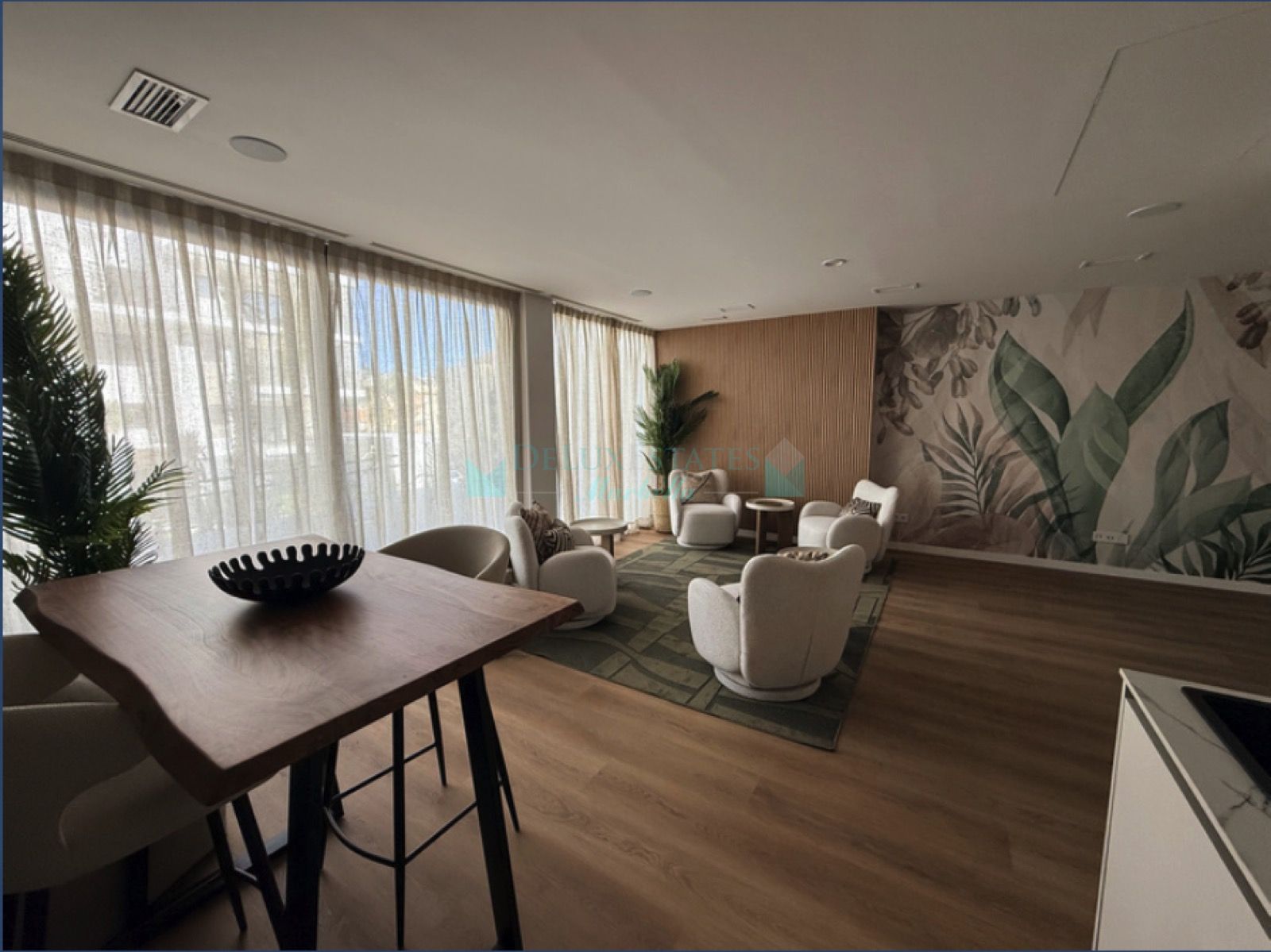 Apartment for sale in Las Mesas, Estepona