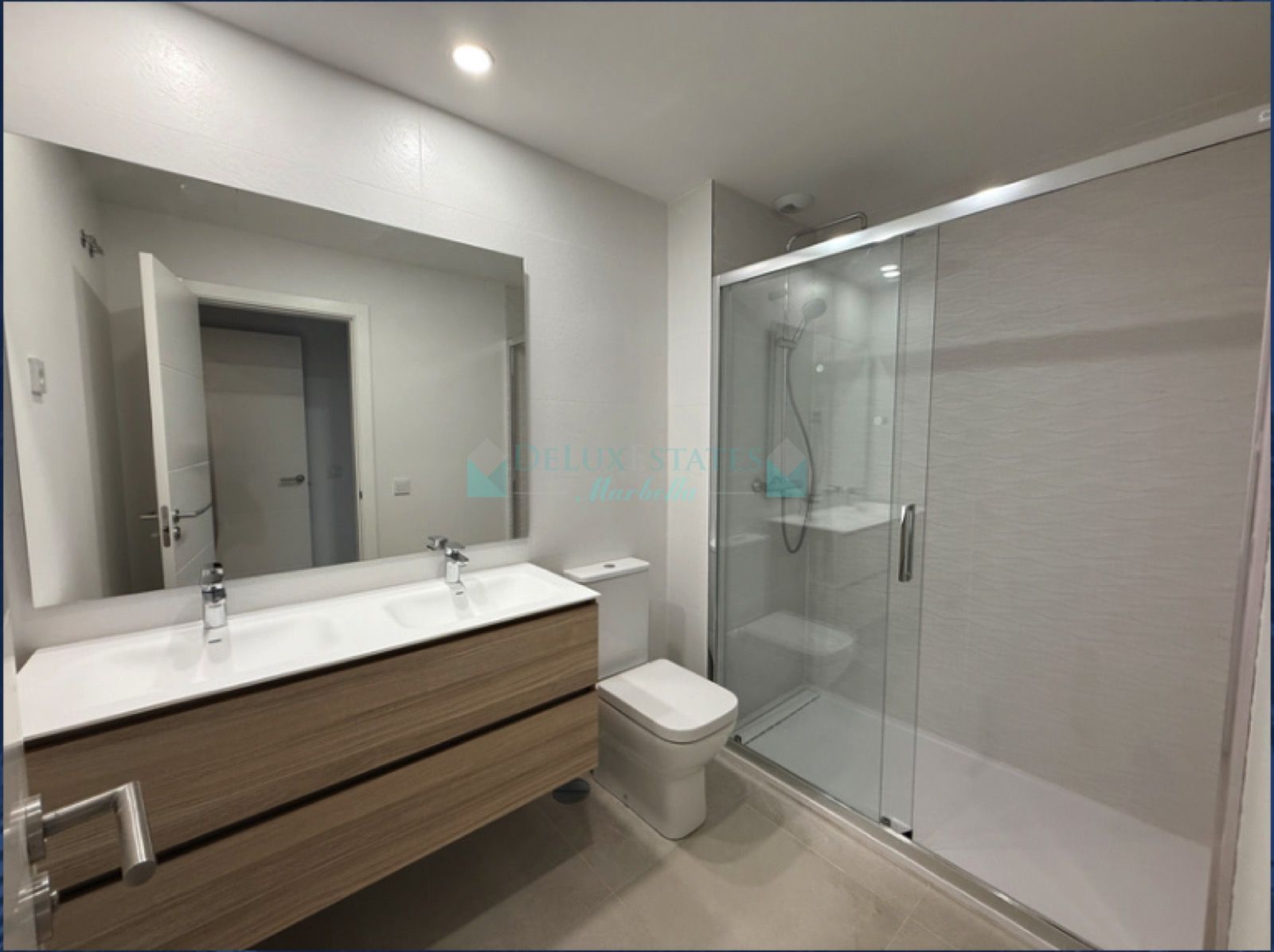 Apartment for sale in Las Mesas, Estepona