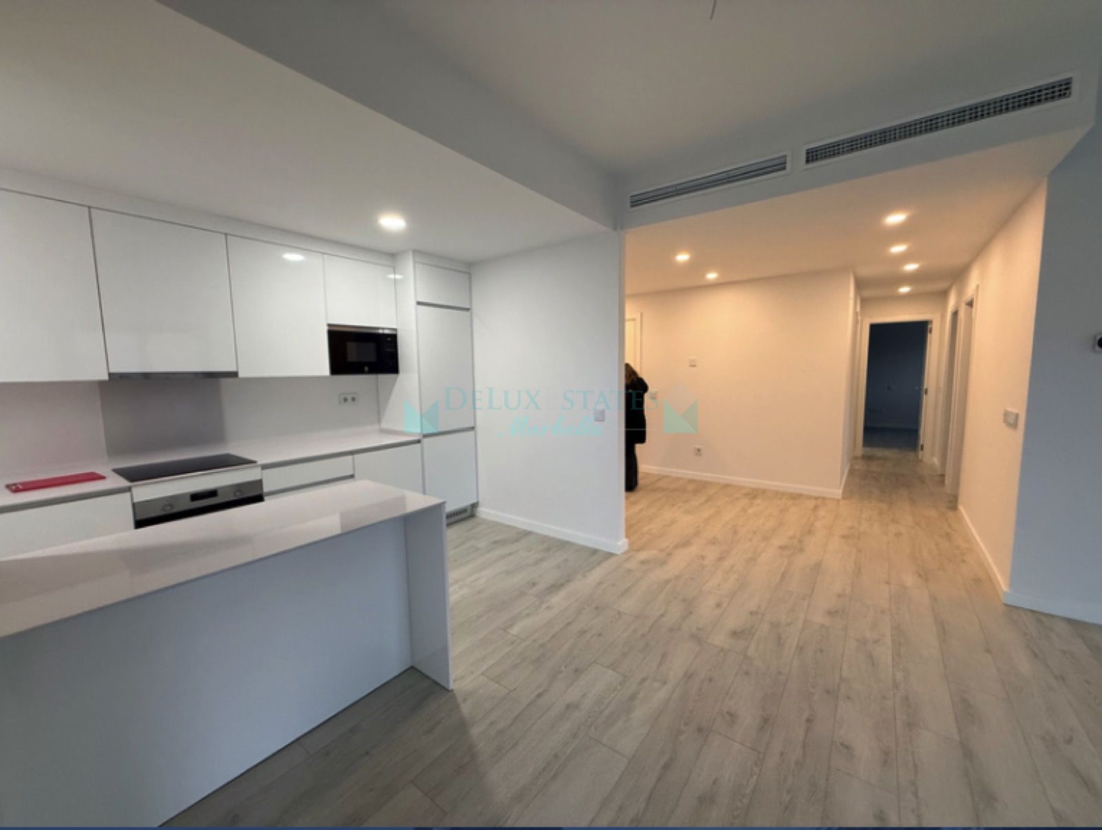 Apartment for sale in Las Mesas, Estepona