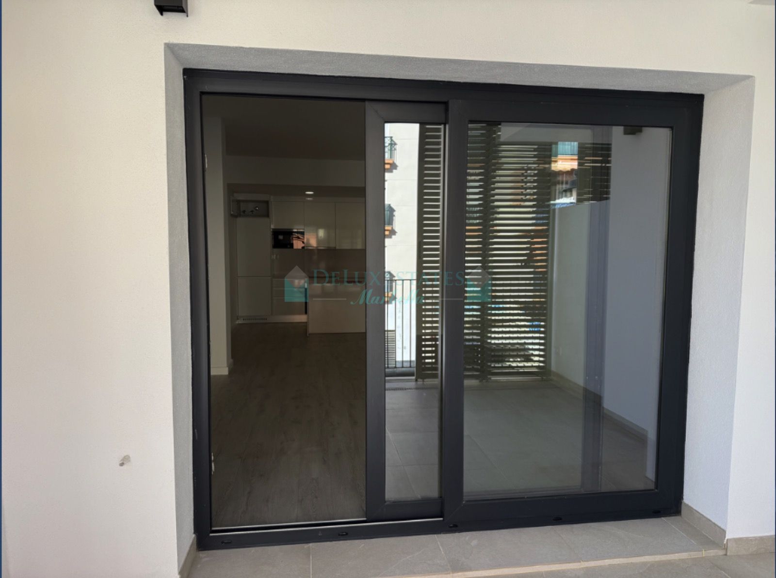 Apartment for sale in Las Mesas, Estepona