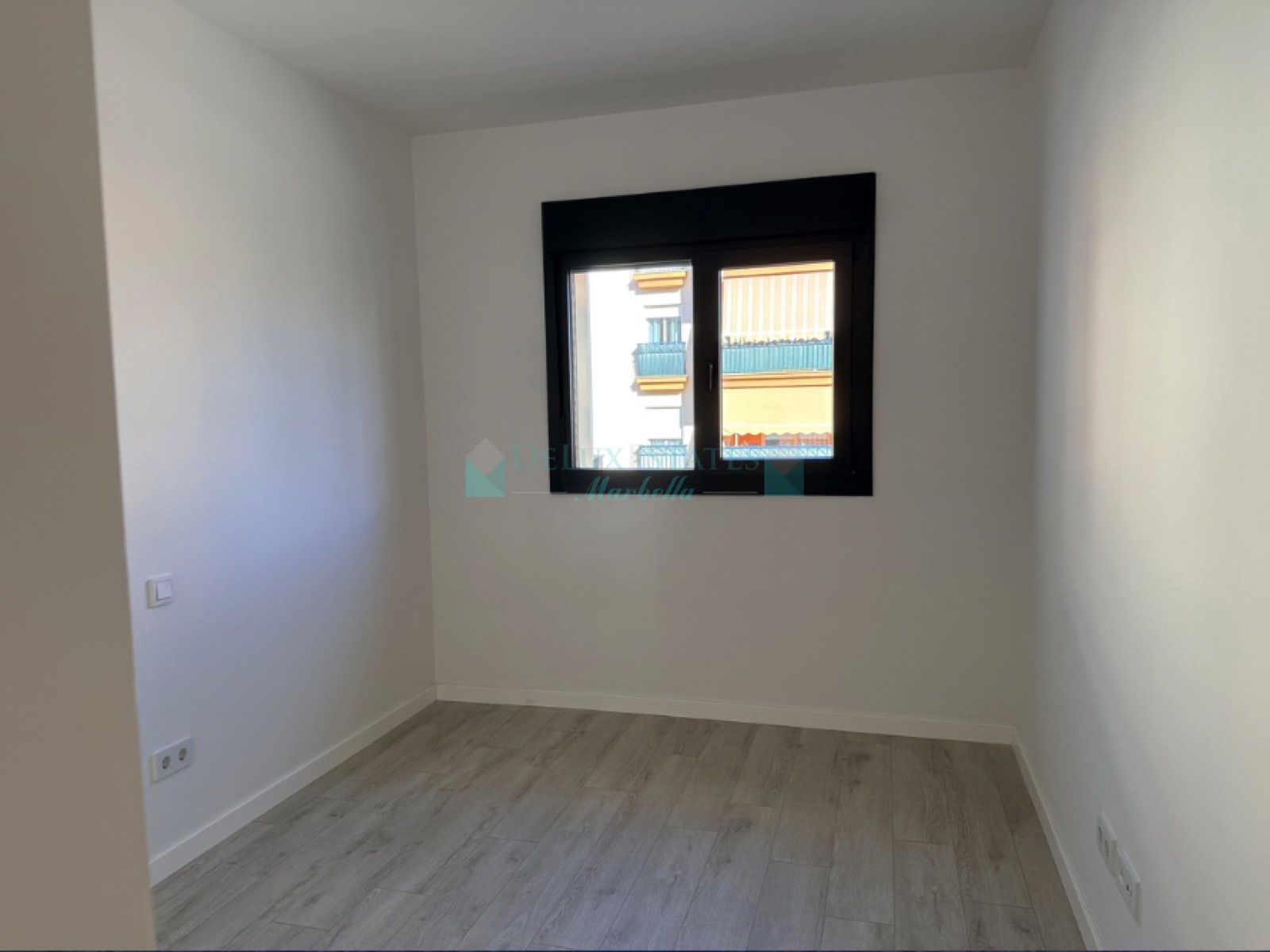 Apartment for sale in Las Mesas, Estepona