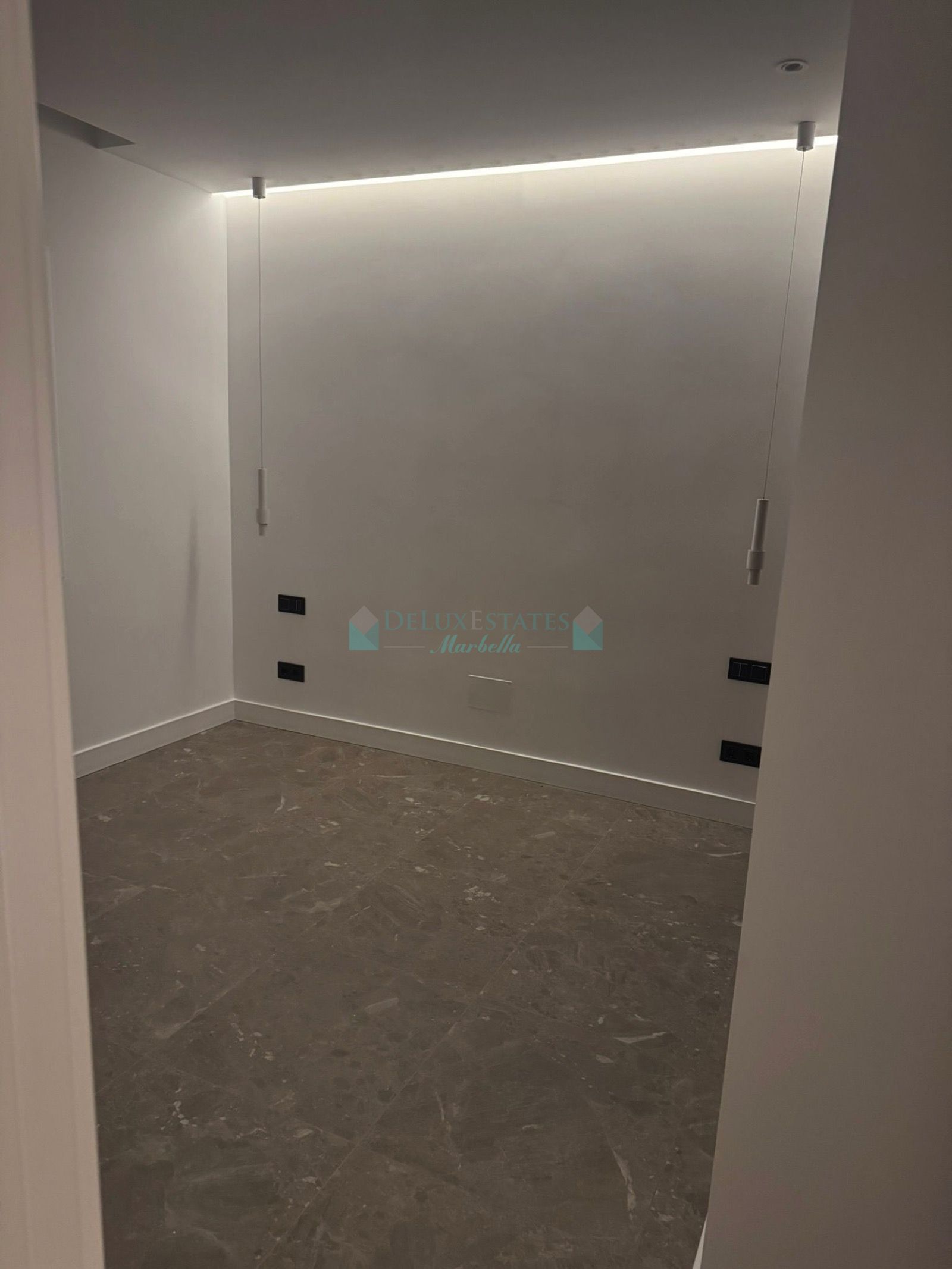 Apartment for sale in Aloha, Nueva Andalucia