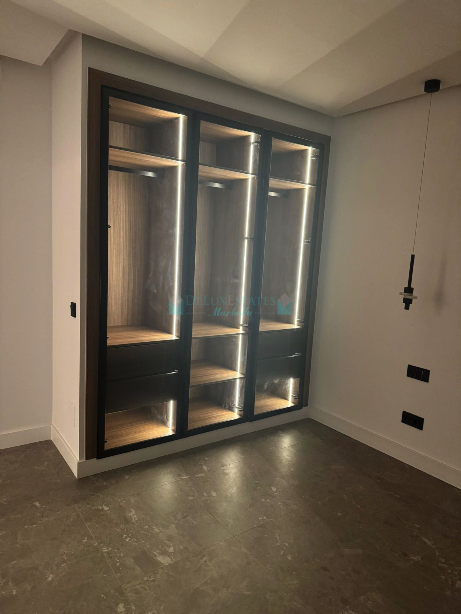 Apartment for sale in Aloha, Nueva Andalucia