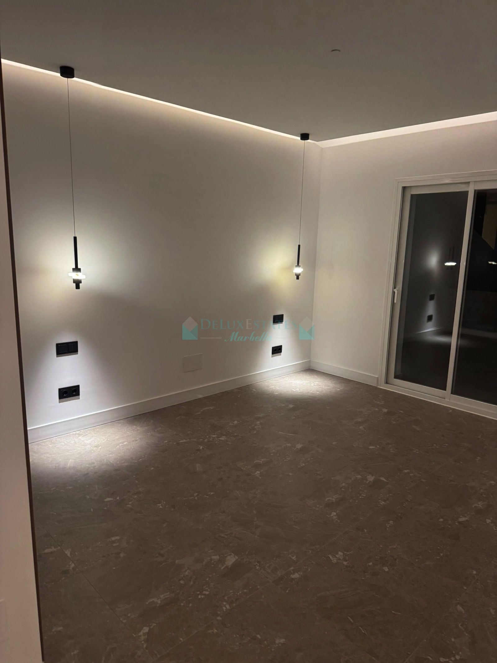 Apartment for sale in Aloha, Nueva Andalucia