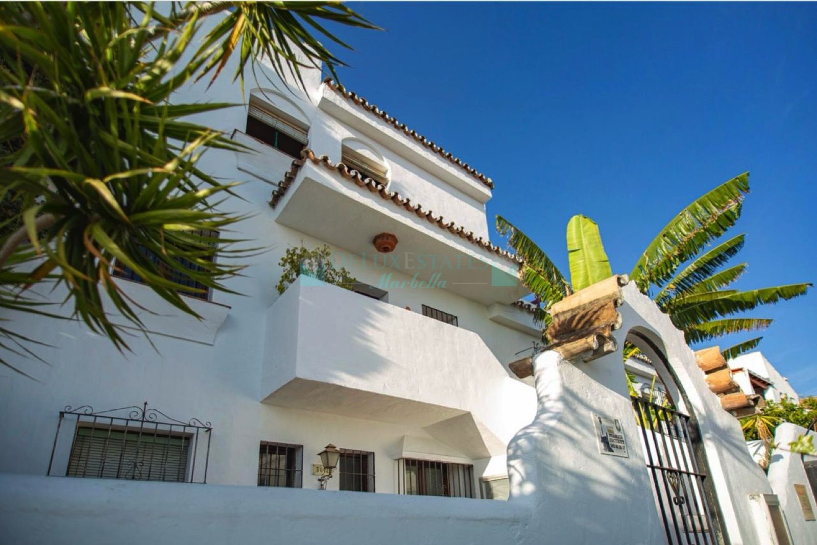 Pareado en venta en Las Cancelas, Marbella