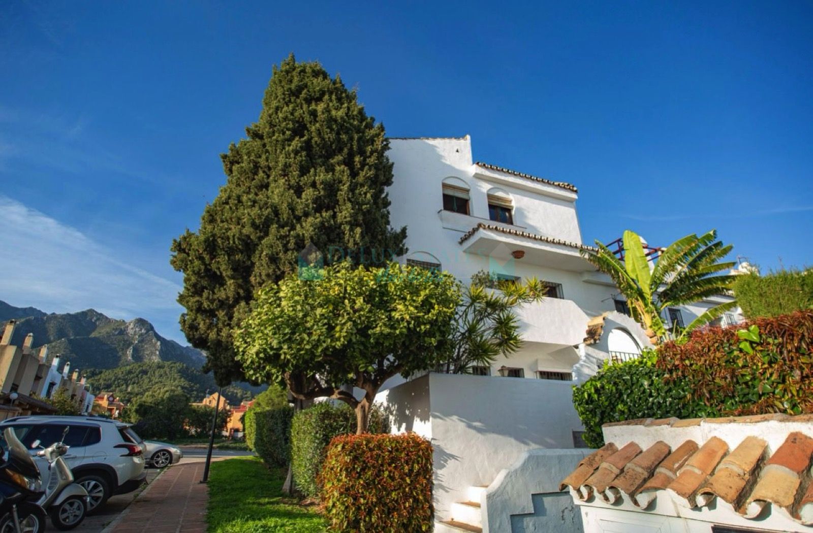 Pareado en venta en Las Cancelas, Marbella