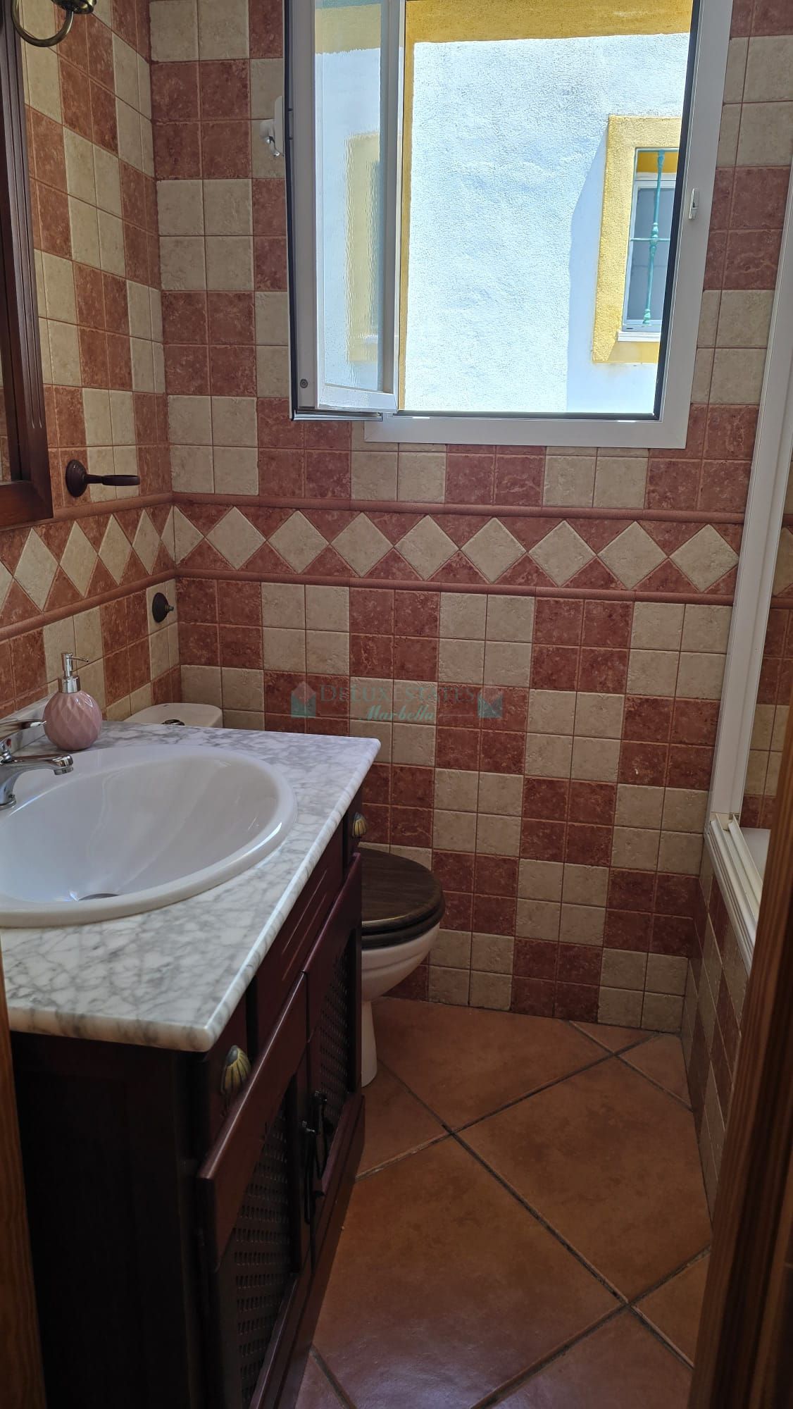 Adosado en venta en Bello Horizonte, Marbella Este