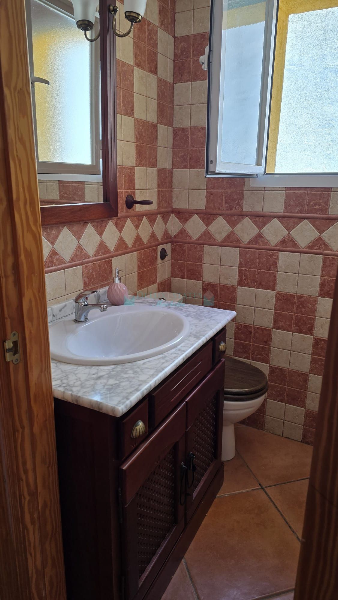 Adosado en venta en Bello Horizonte, Marbella Este