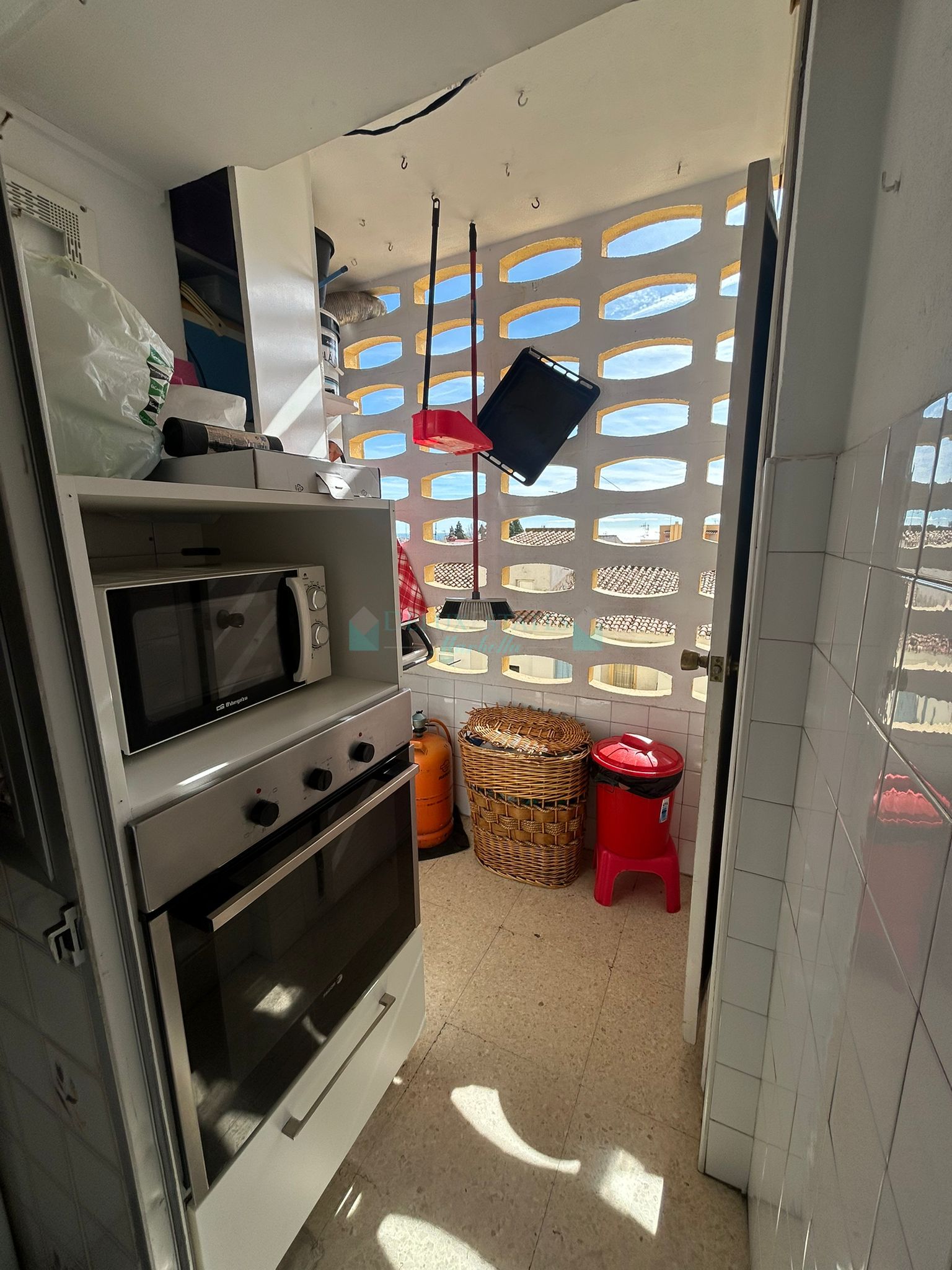 Apartment for sale in Miraflores, Marbella