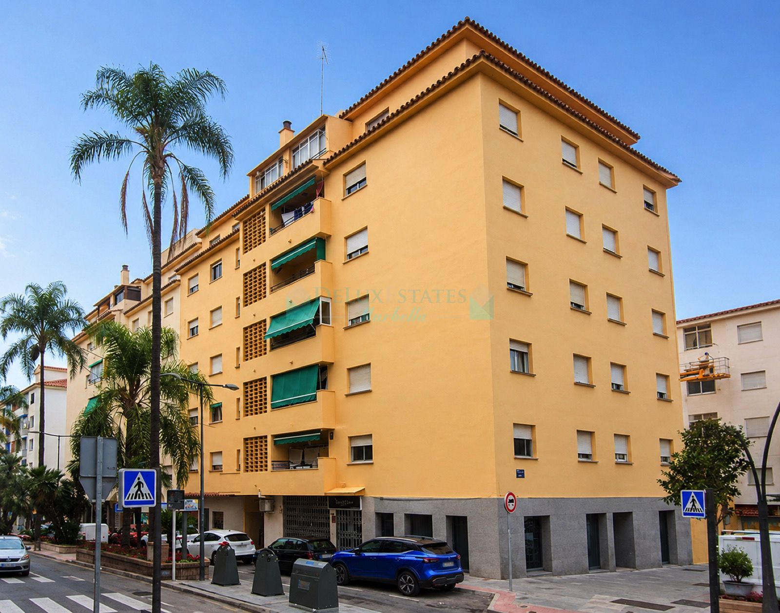 Apartment for sale in Miraflores, Marbella