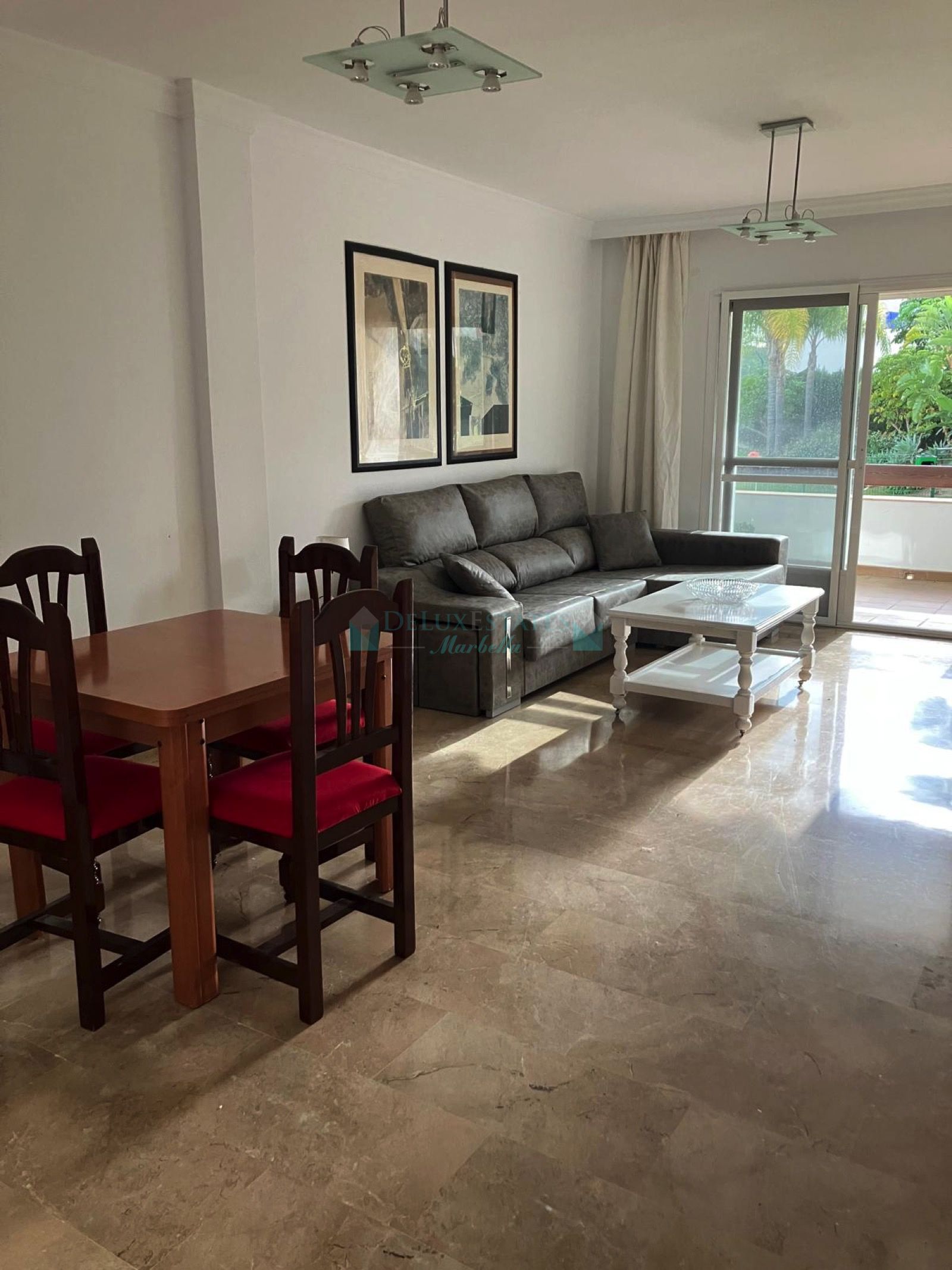 Adosado en venta en Selwo, Estepona