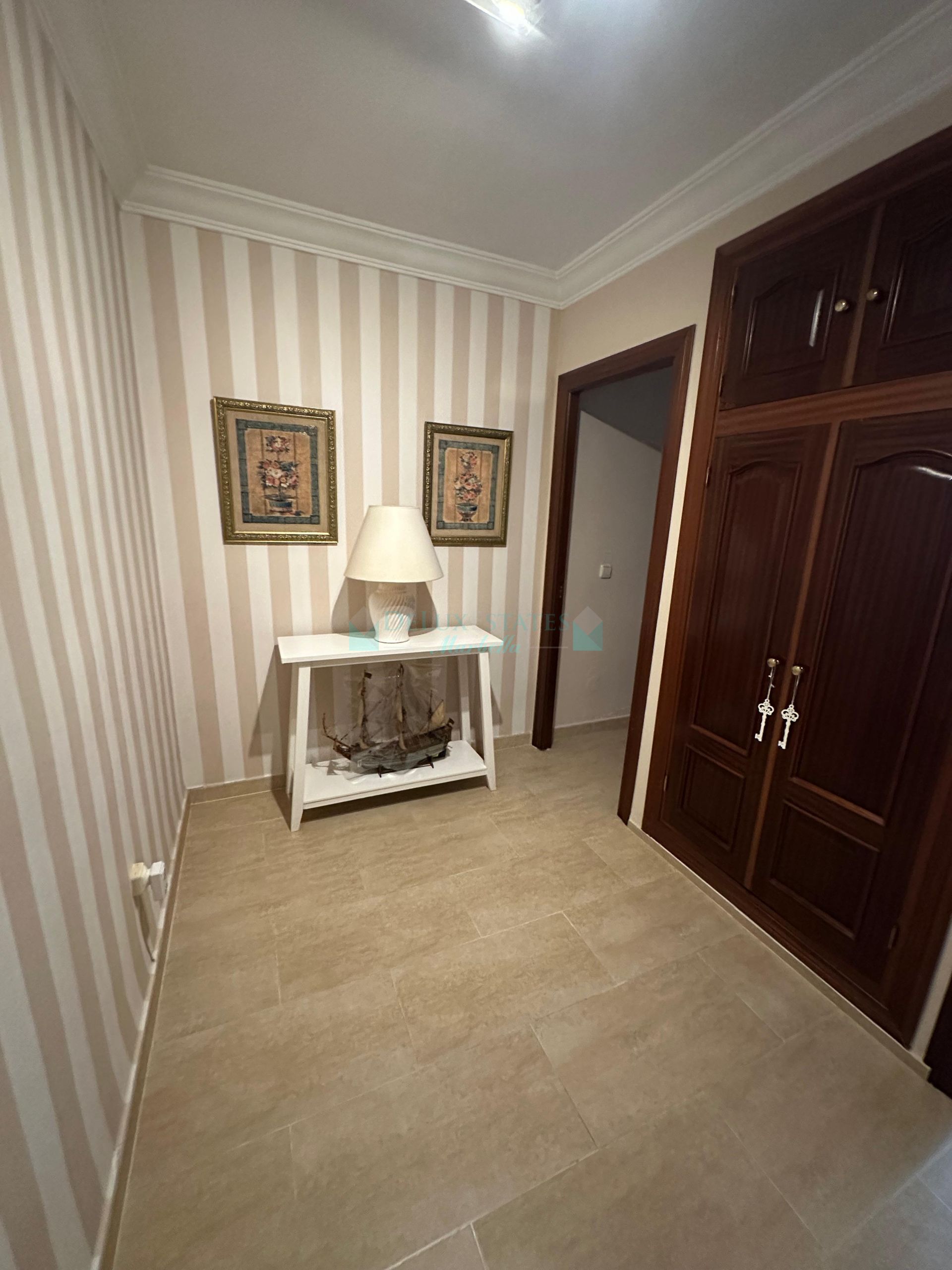 Apartment for sale in Estepona Centre, Estepona