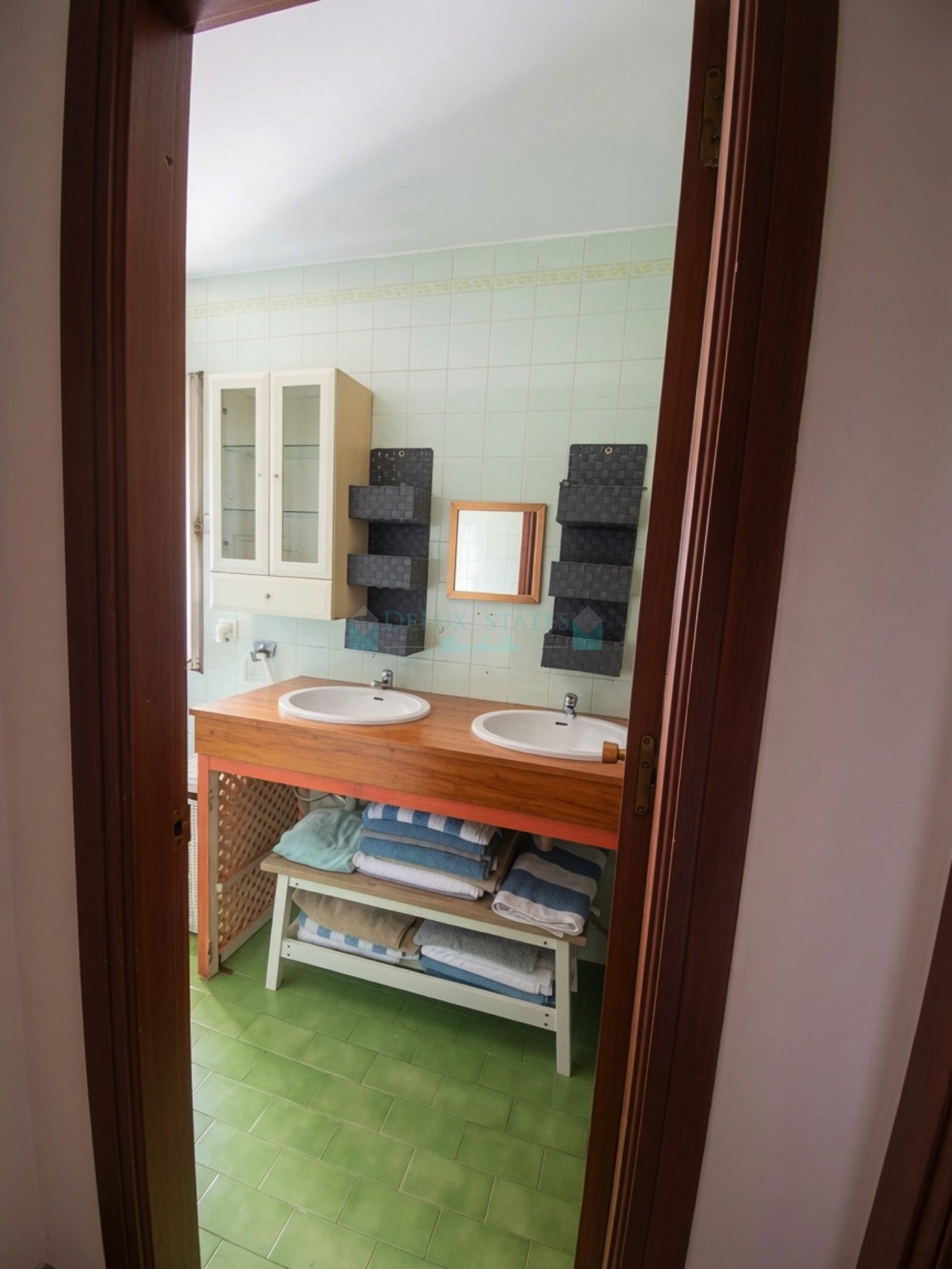 Semi Detached House for sale in Atalaya, Estepona