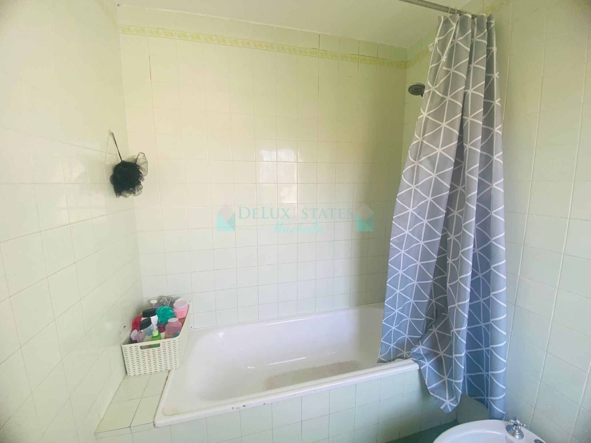 Semi Detached House for sale in Atalaya, Estepona
