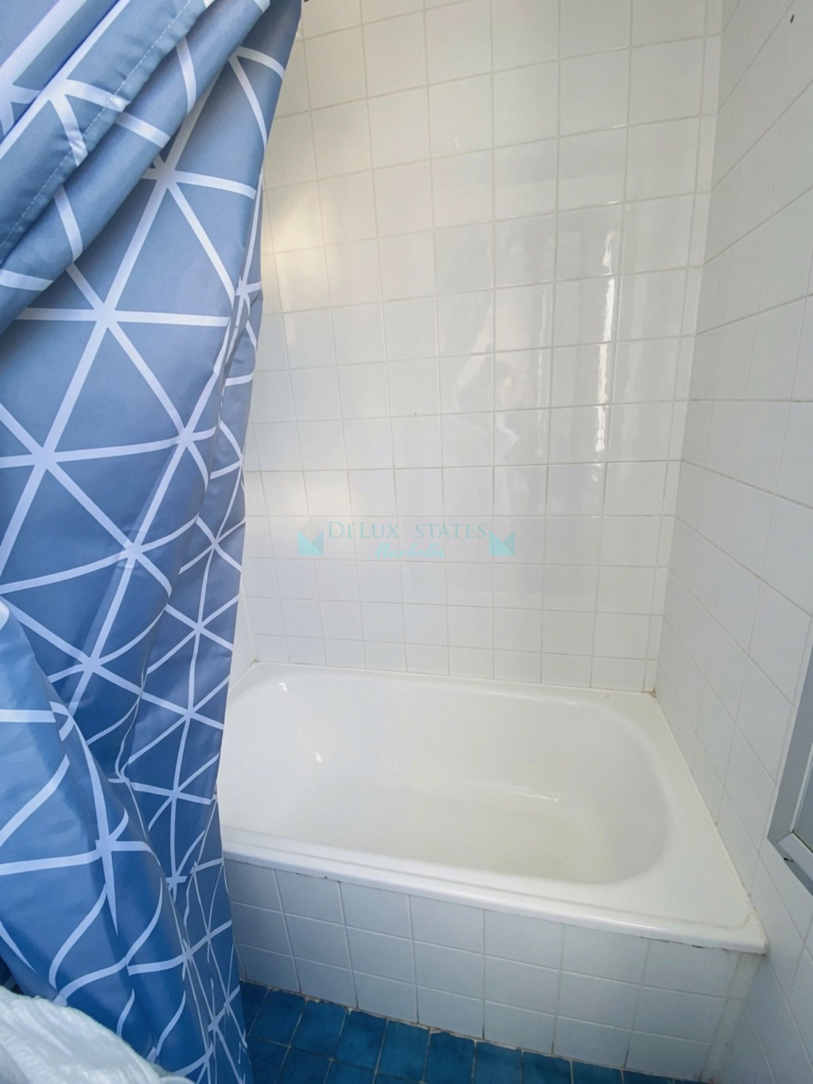 Semi Detached House for sale in Atalaya, Estepona