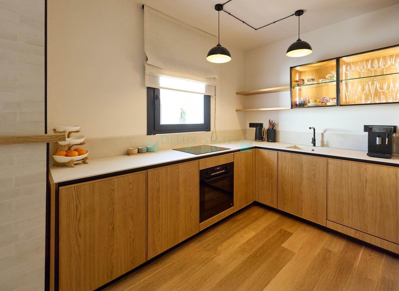 Apartamento en venta en Playas del Duque, Marbella - Puerto Banus