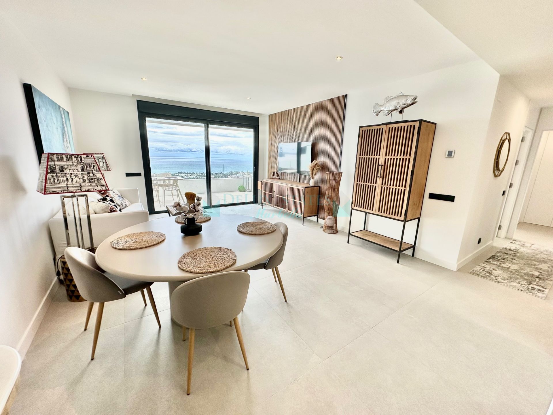 Apartamento en alquiler en Los Altos de los Monteros, Marbella Este