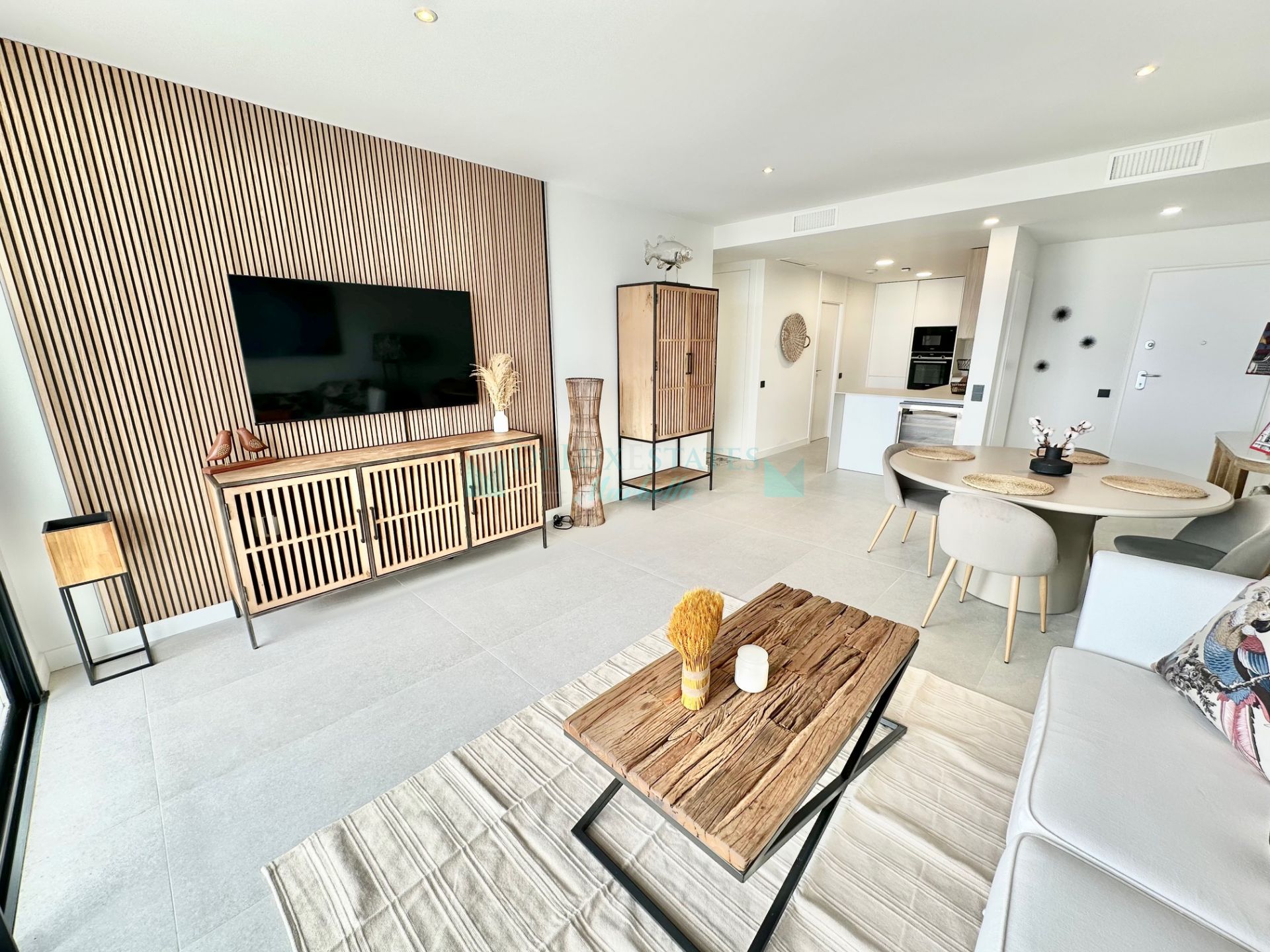 Apartamento en alquiler en Los Altos de los Monteros, Marbella Este