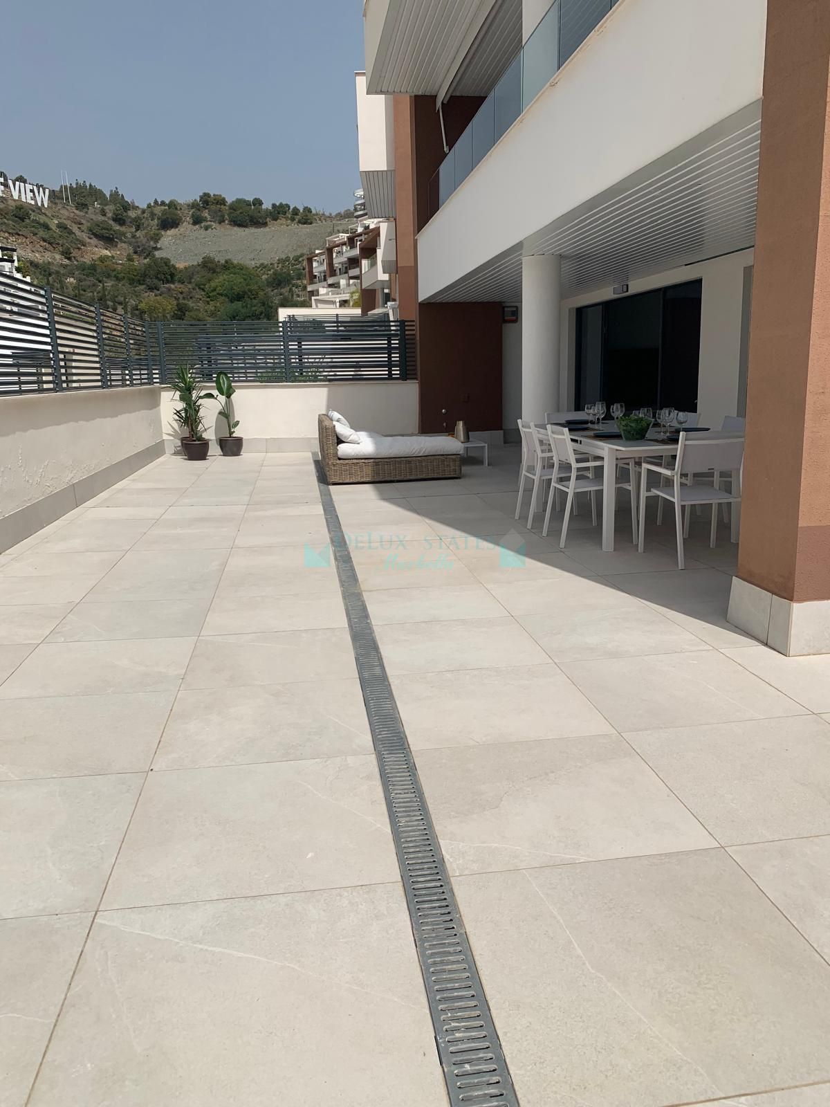 Ground Floor Apartment for sale in La Quinta, Benahavis