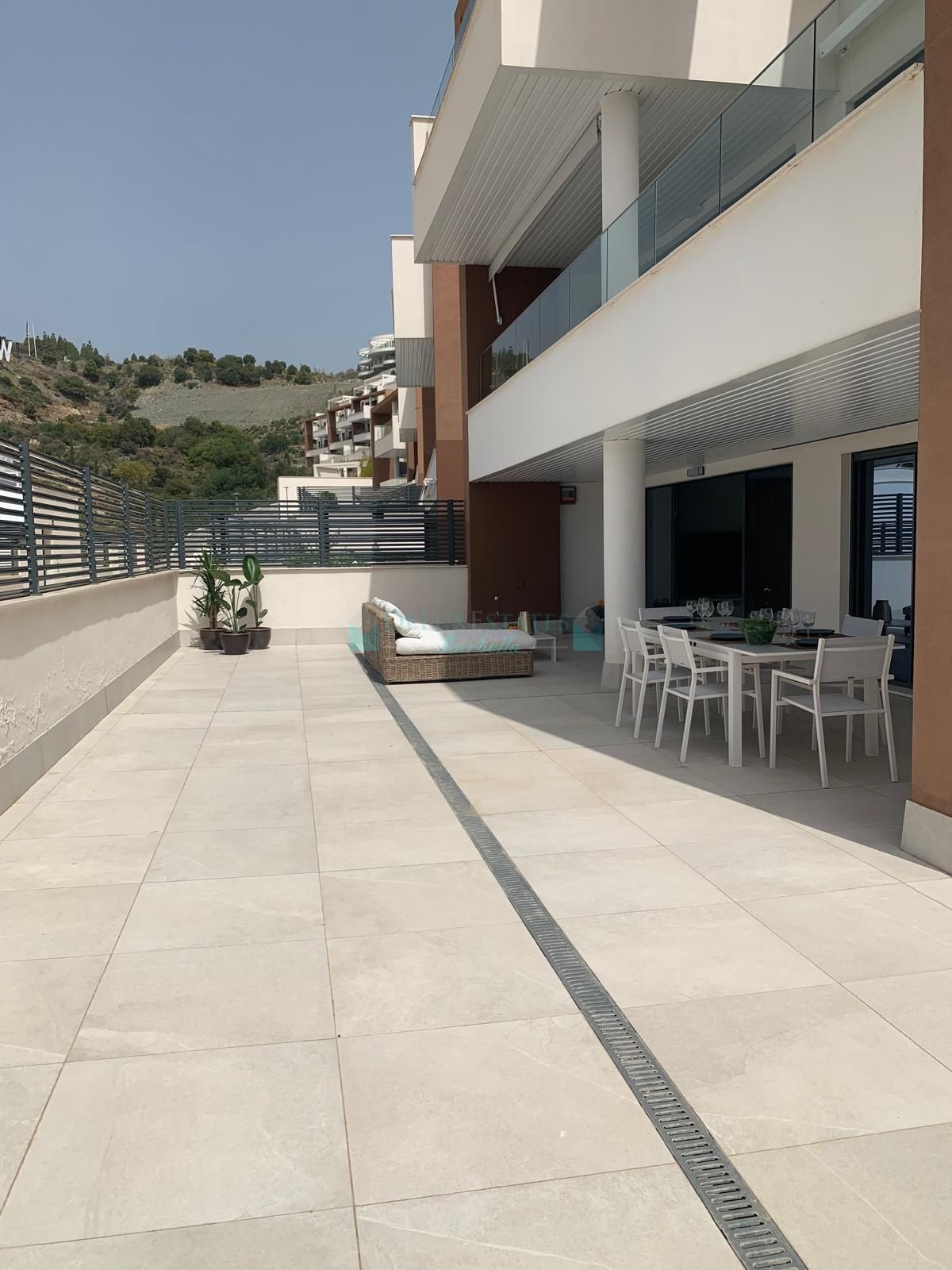 Ground Floor Apartment for sale in La Quinta, Benahavis