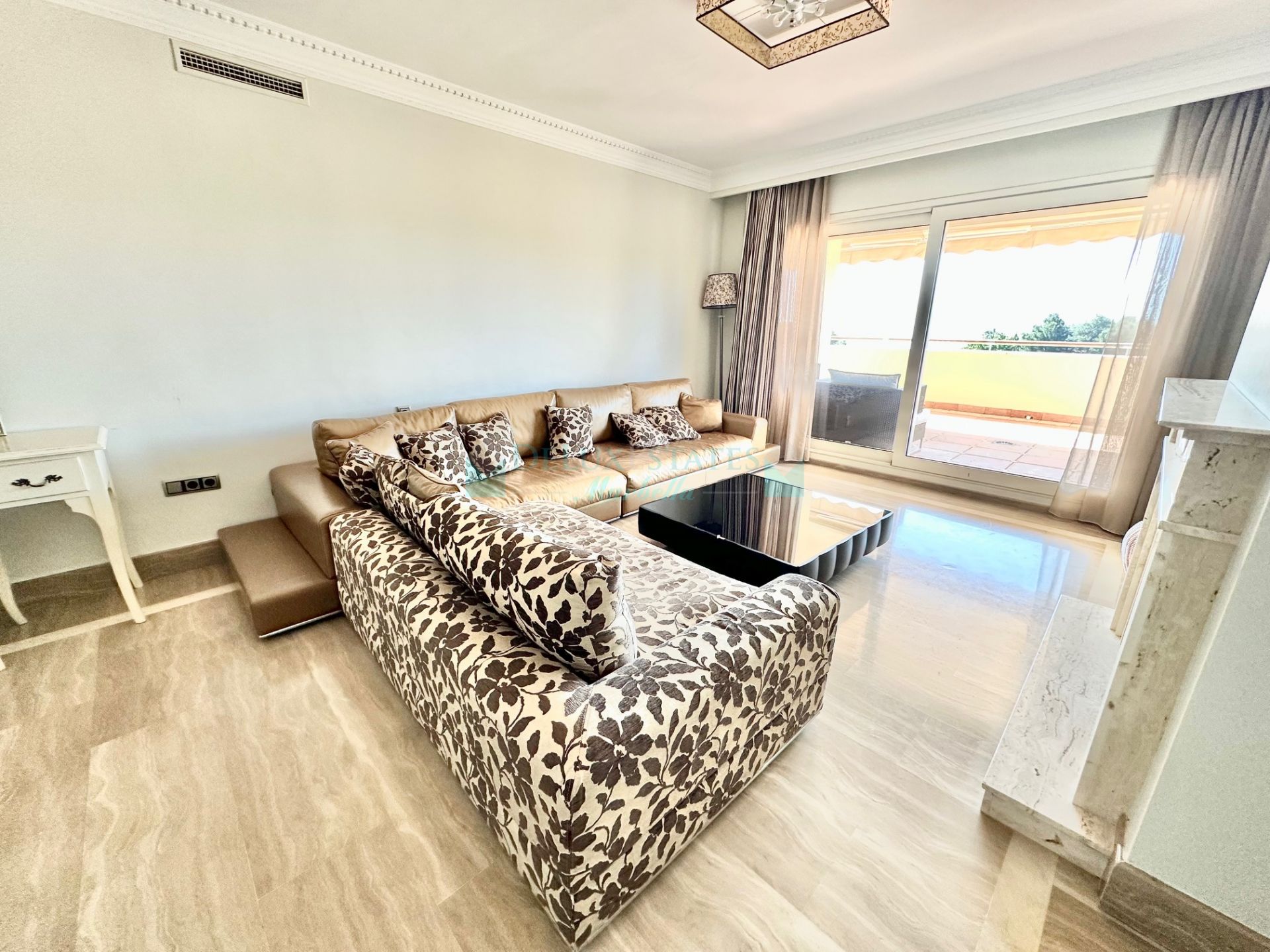 Apartamento en venta en Condado de Sierra Blanca, Marbella Golden Mile