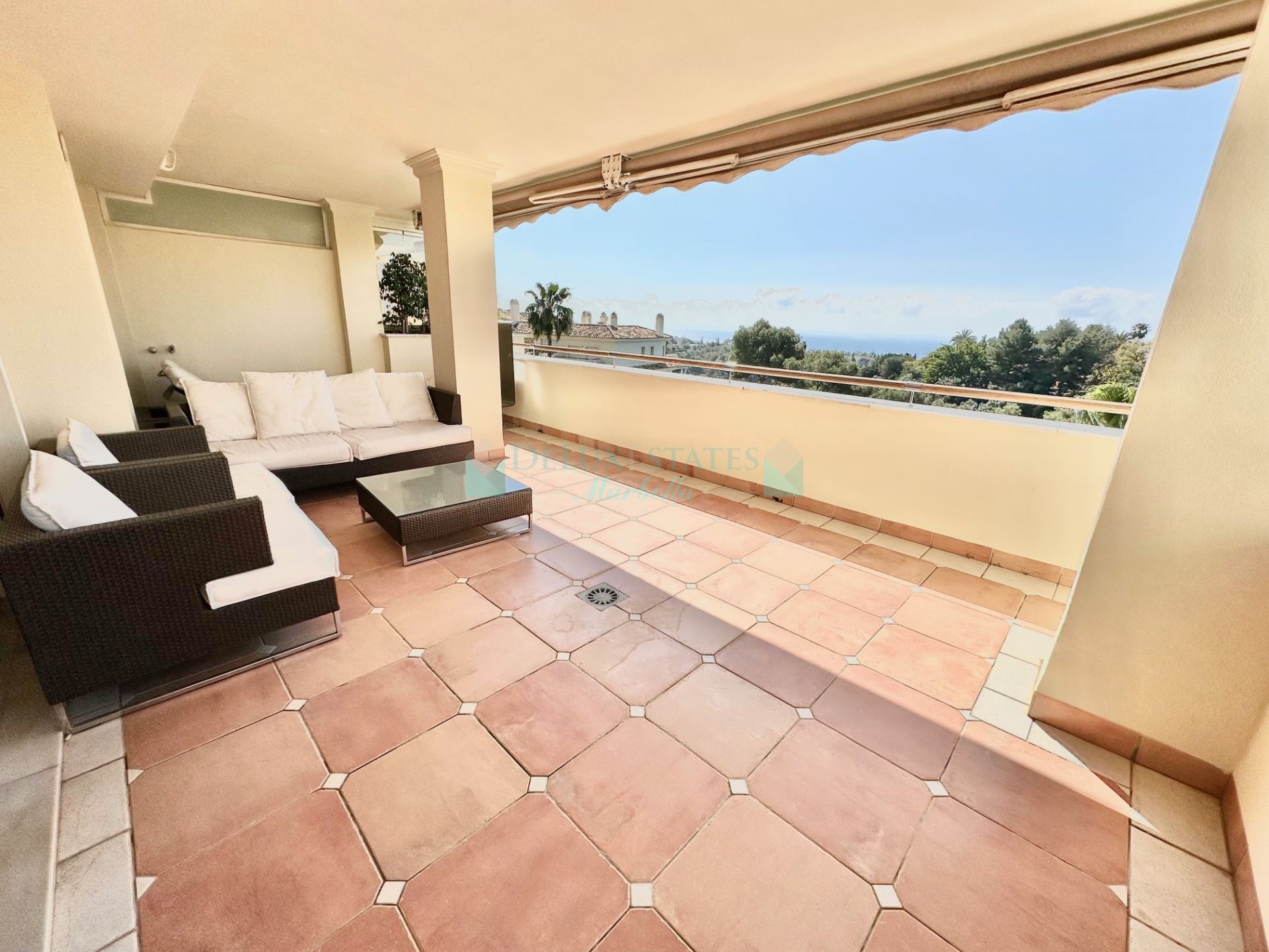 Apartamento en venta en Condado de Sierra Blanca, Marbella Golden Mile