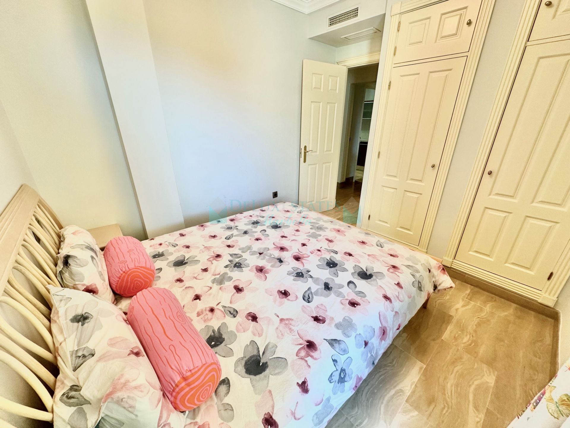 Apartamento en venta en Condado de Sierra Blanca, Marbella Golden Mile