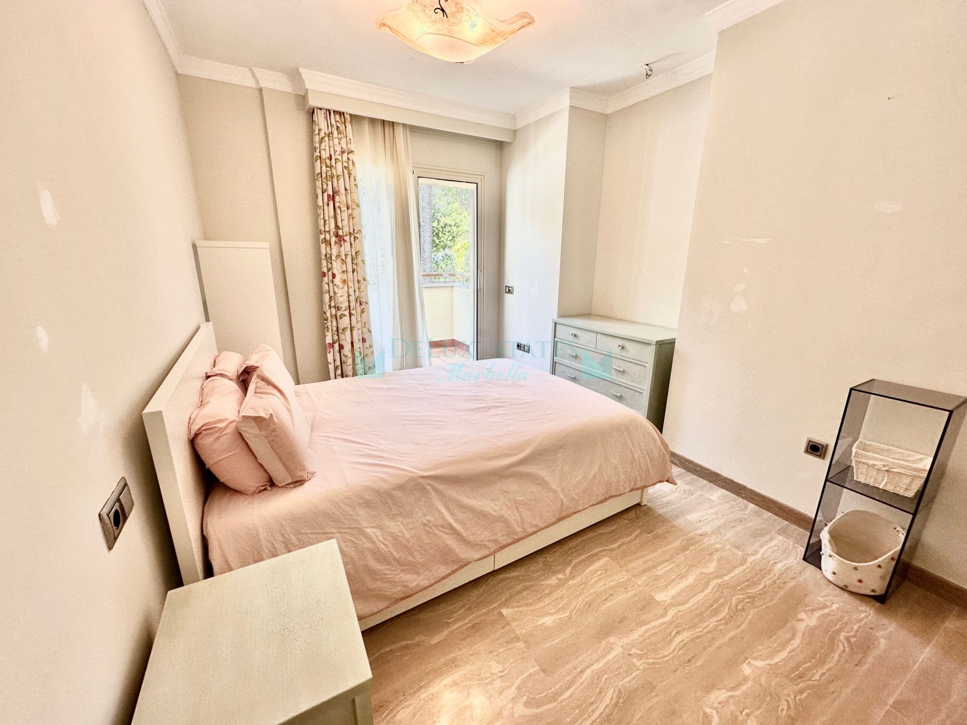 Apartamento en venta en Condado de Sierra Blanca, Marbella Golden Mile