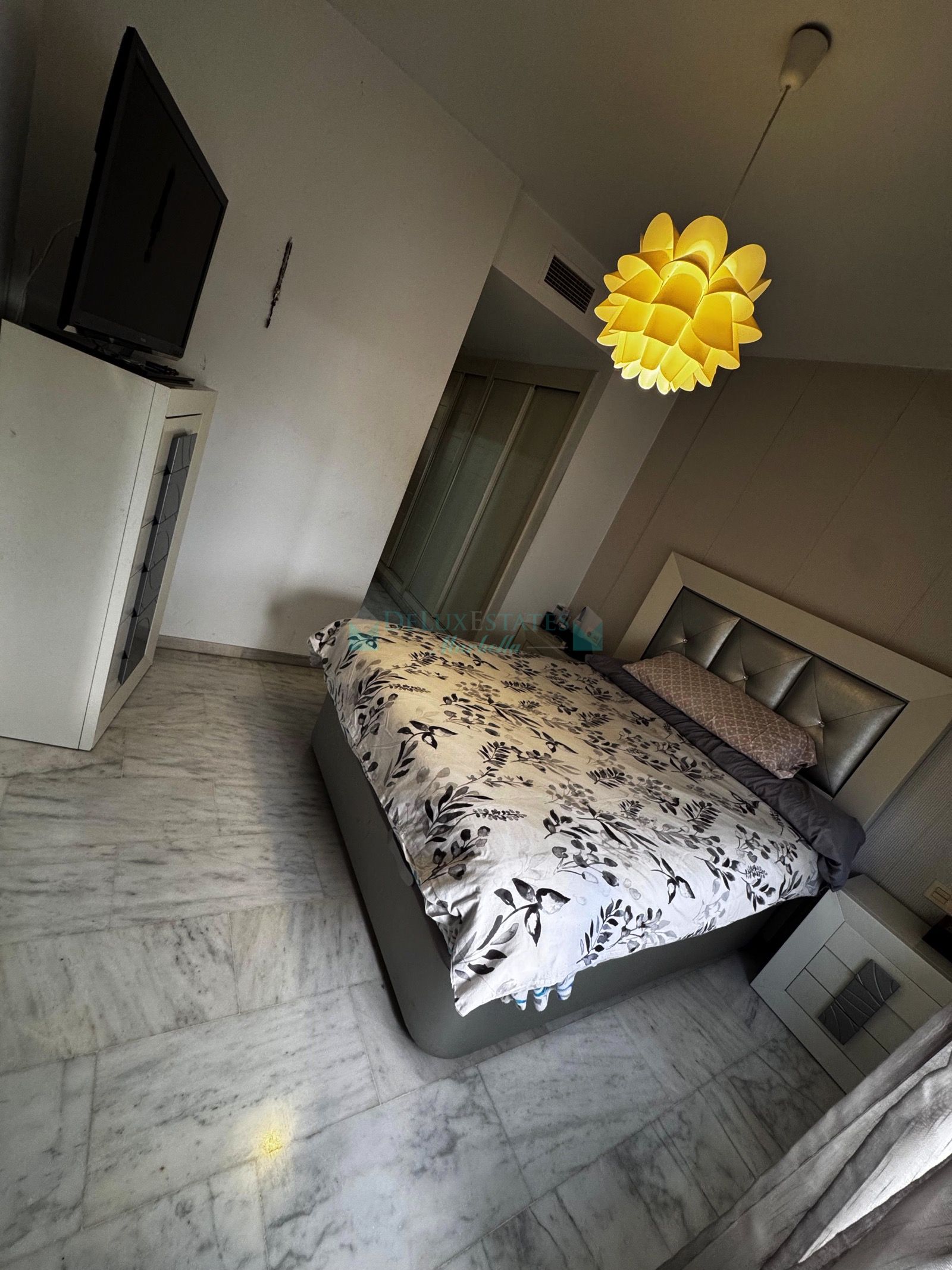 Apartamento Planta Baja en venta en Valle Romano, Estepona