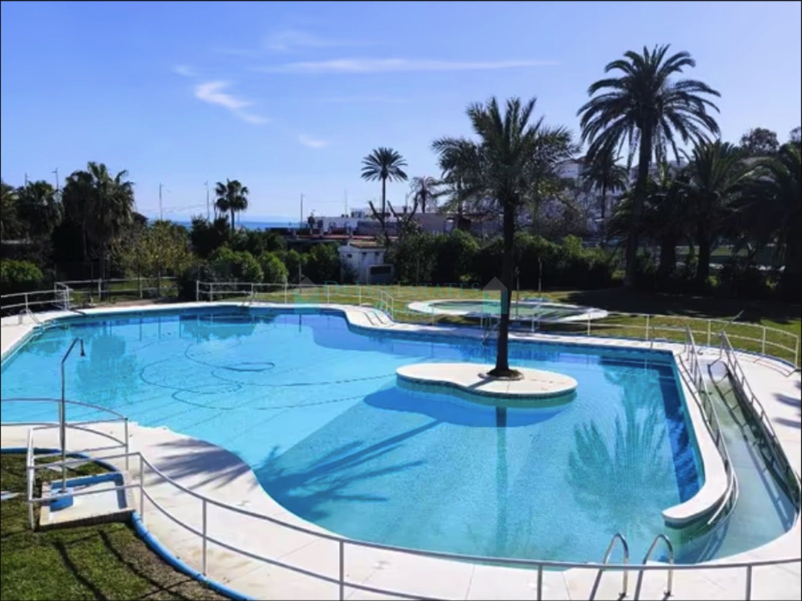 Apartment for sale in Torreguadiaro, Sotogrande