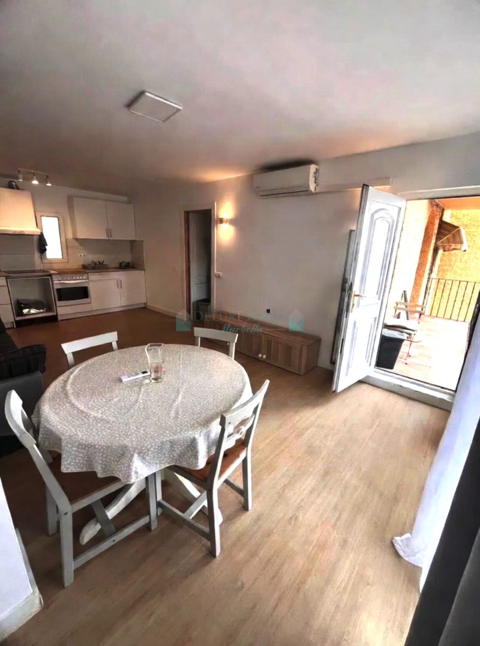 Ground Floor Apartment for sale in Estepona Puerto, Estepona