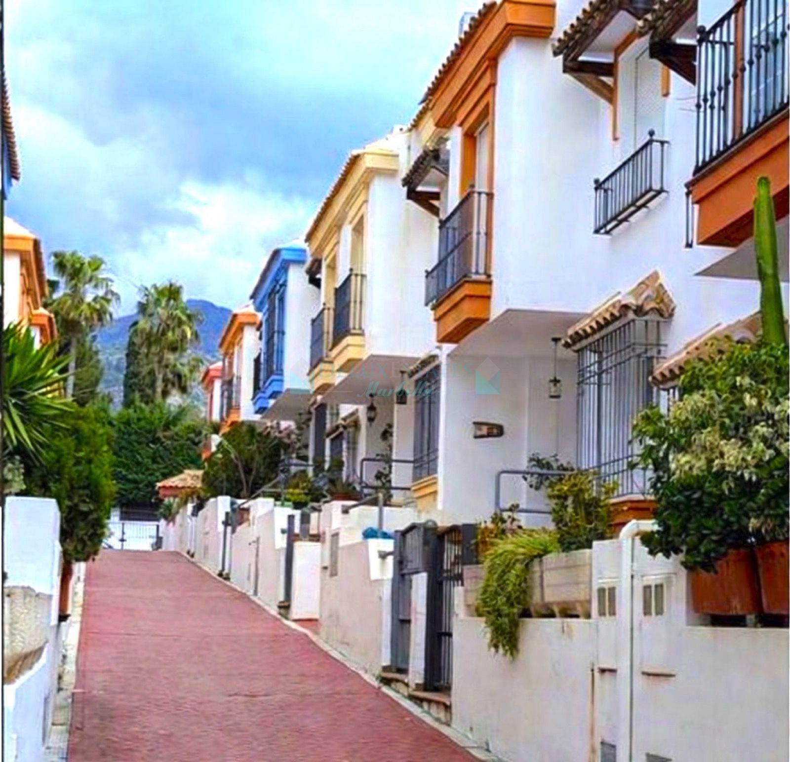 Adosado en venta en Marbella
