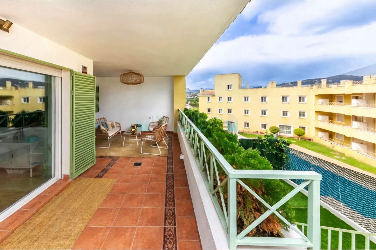 Ground Floor Apartment for sale in Las Brisas, Nueva Andalucia