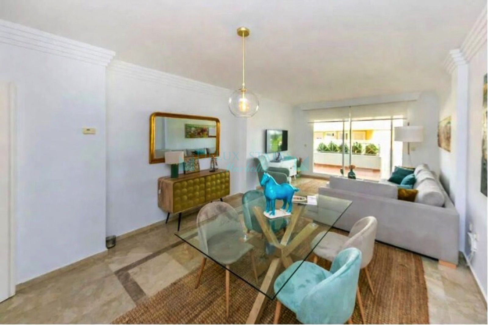 Ground Floor Apartment for sale in Las Brisas, Nueva Andalucia