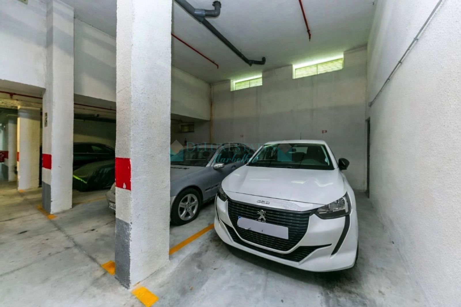 Ground Floor Apartment for sale in Las Brisas, Nueva Andalucia