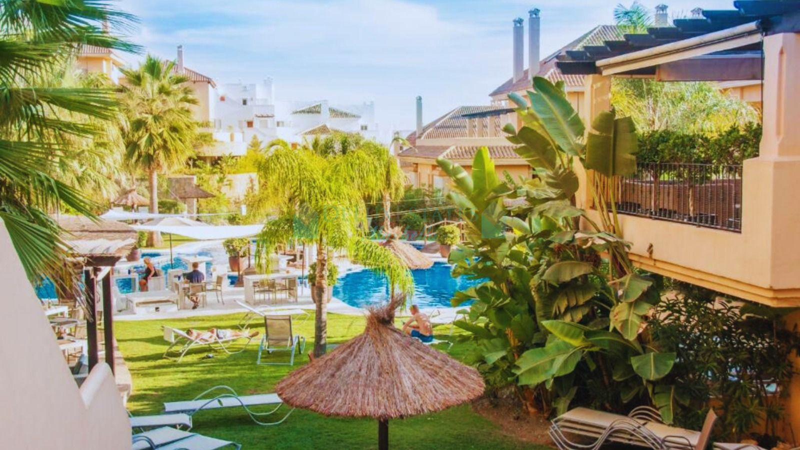 Apartamento en venta en Aloha Hill Club, Nueva Andalucia