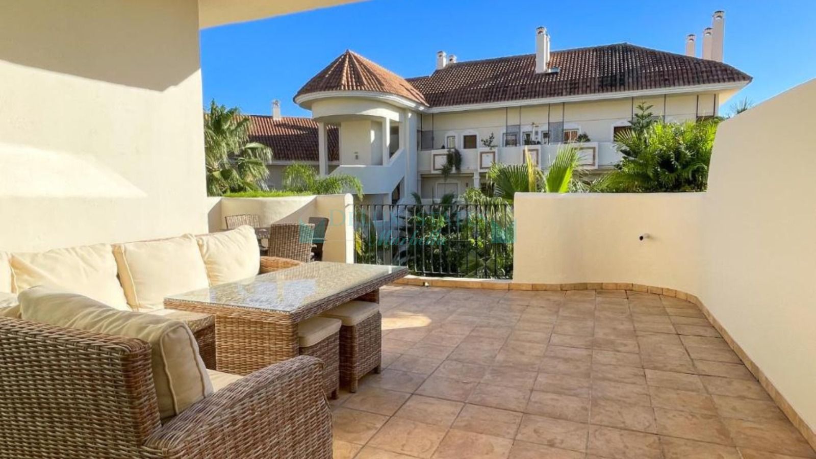 Apartamento en venta en Aloha Hill Club, Nueva Andalucia