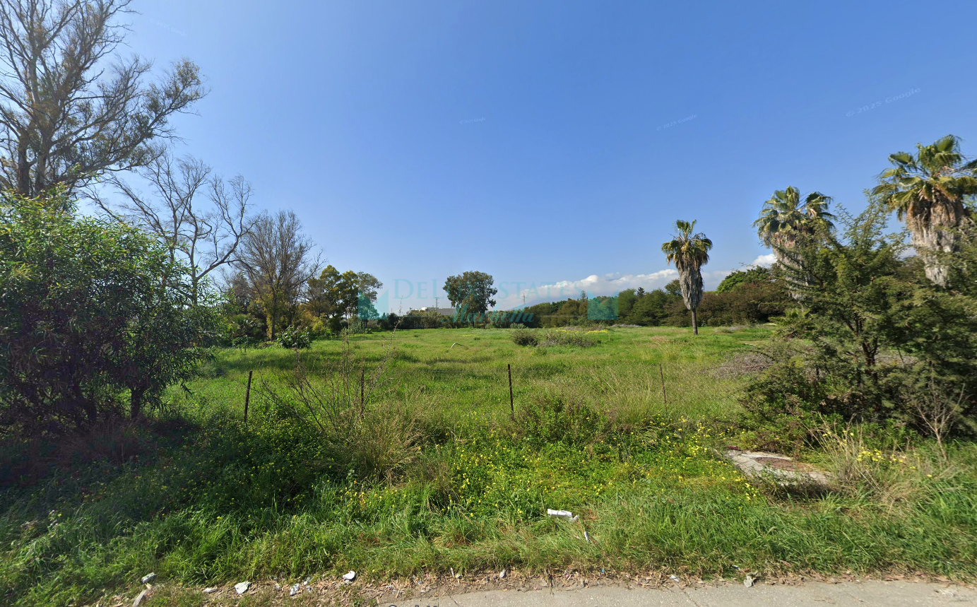 Plot for sale in Selwo, Estepona