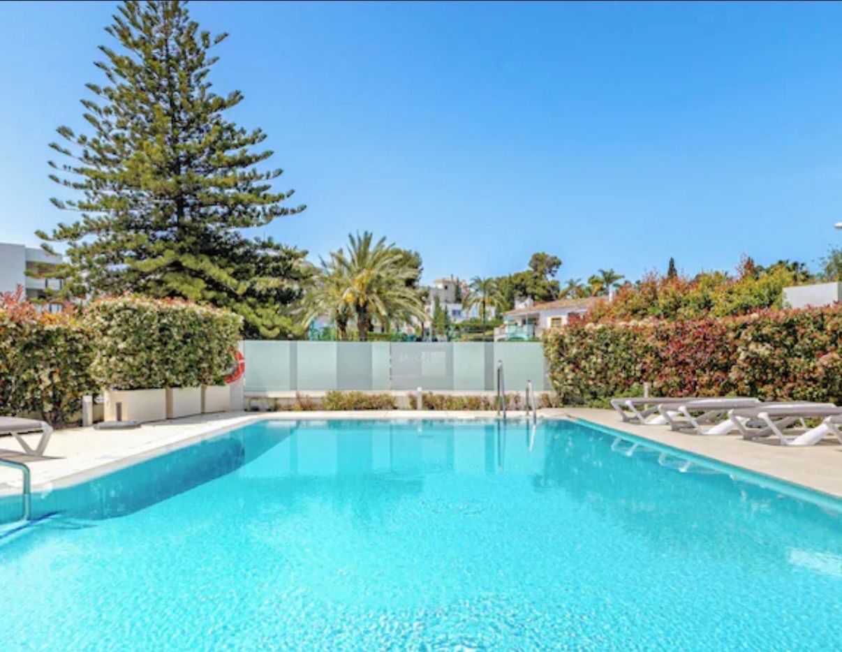 Apartment for rent in Royal Banús, Nueva Andalucia